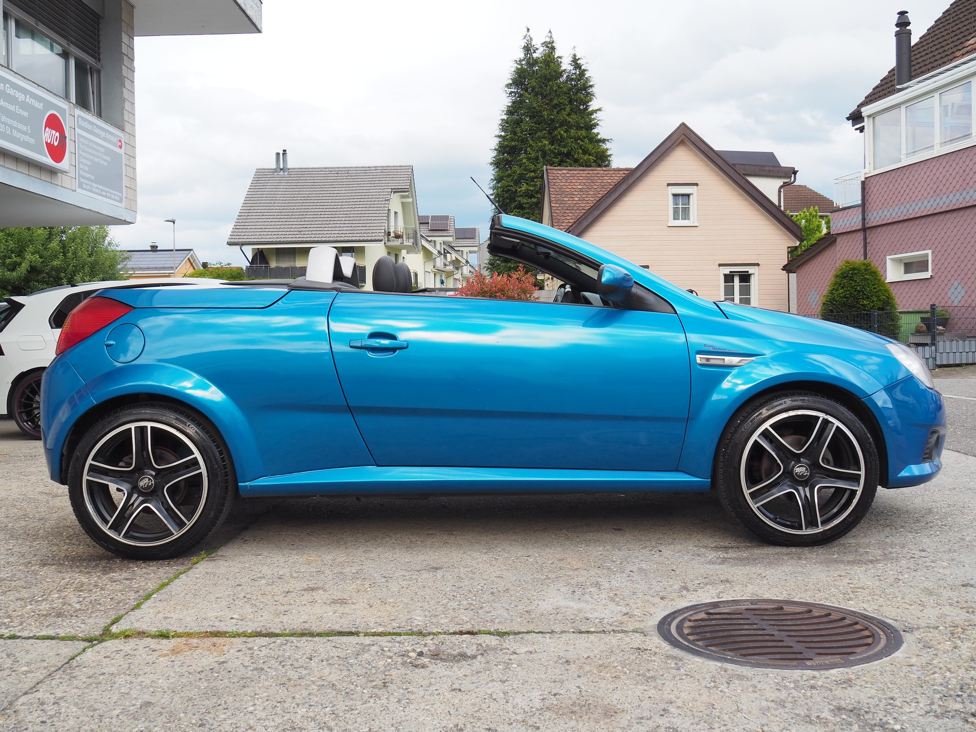 OPEL Tigra 1.8 Sport-image-6