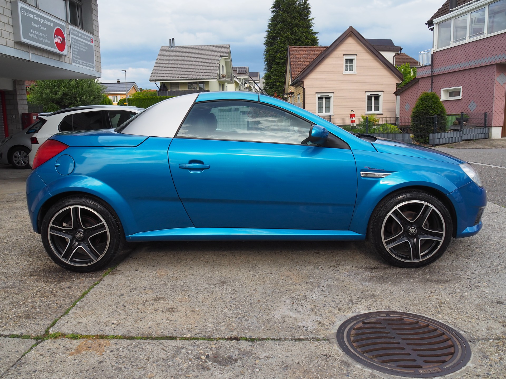 OPEL Tigra 1.8 Sport-image-6