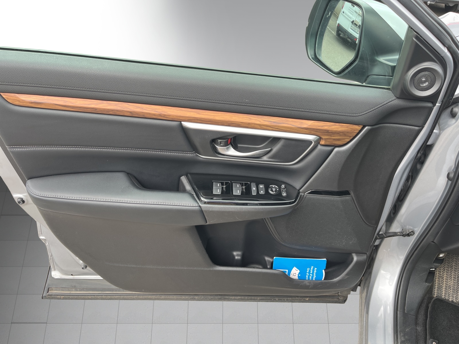 Image HONDA CR-V CR-V 2.0i MMD Hybrid Executive 4WD Automatic