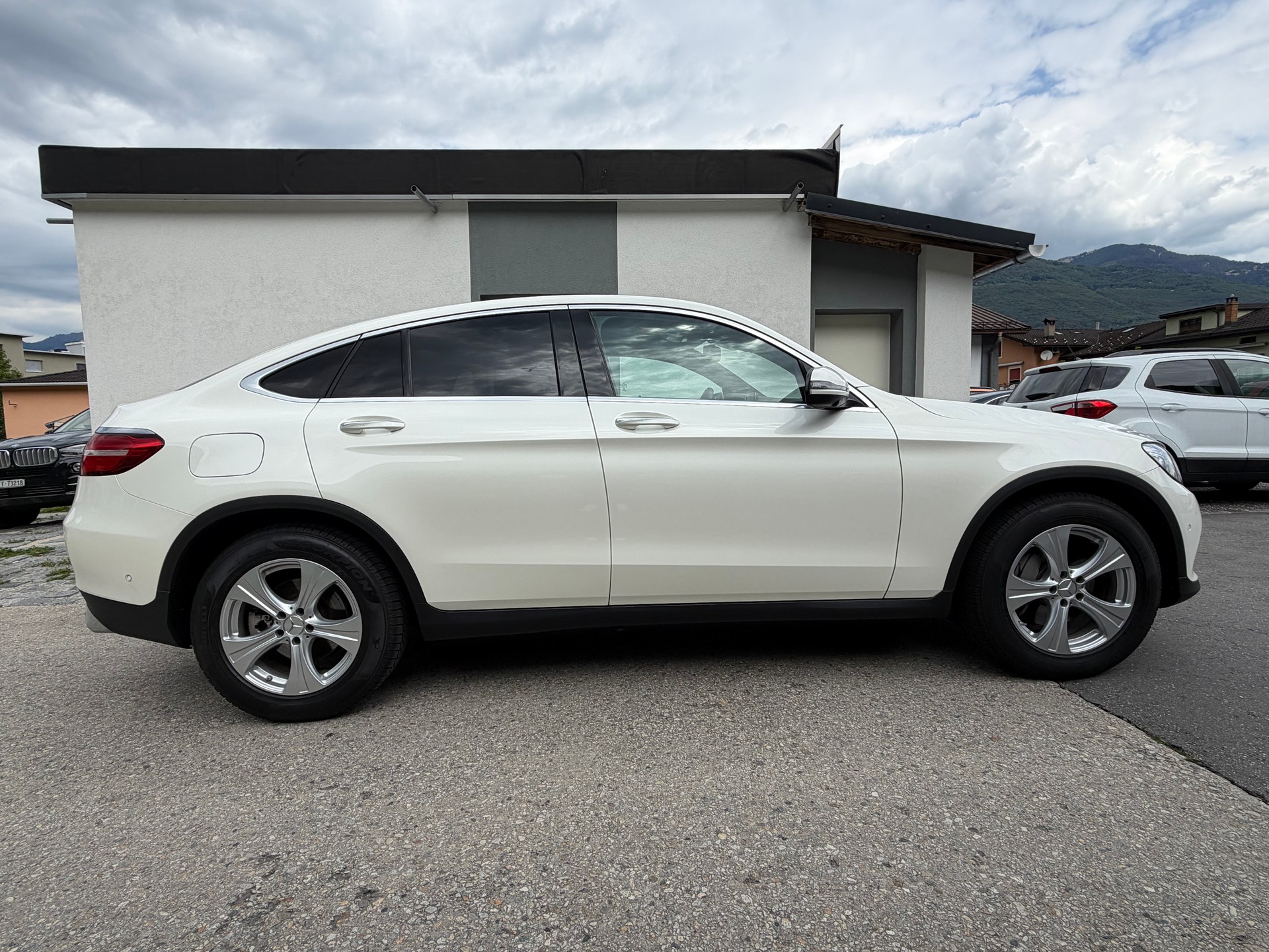 MERCEDES-BENZ GLC Coupé 250 Exclusive 4Matic 9G-Tronic-image-5