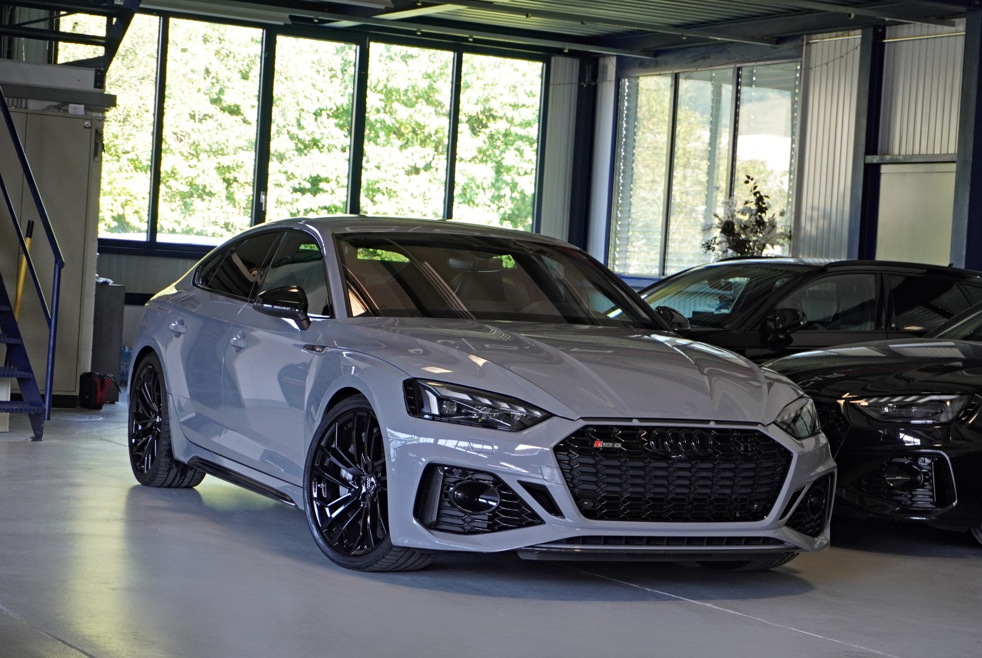 AUDI RS5 Sportback 2.9 TFSI quattro tiptronic // CARBON PAKET //