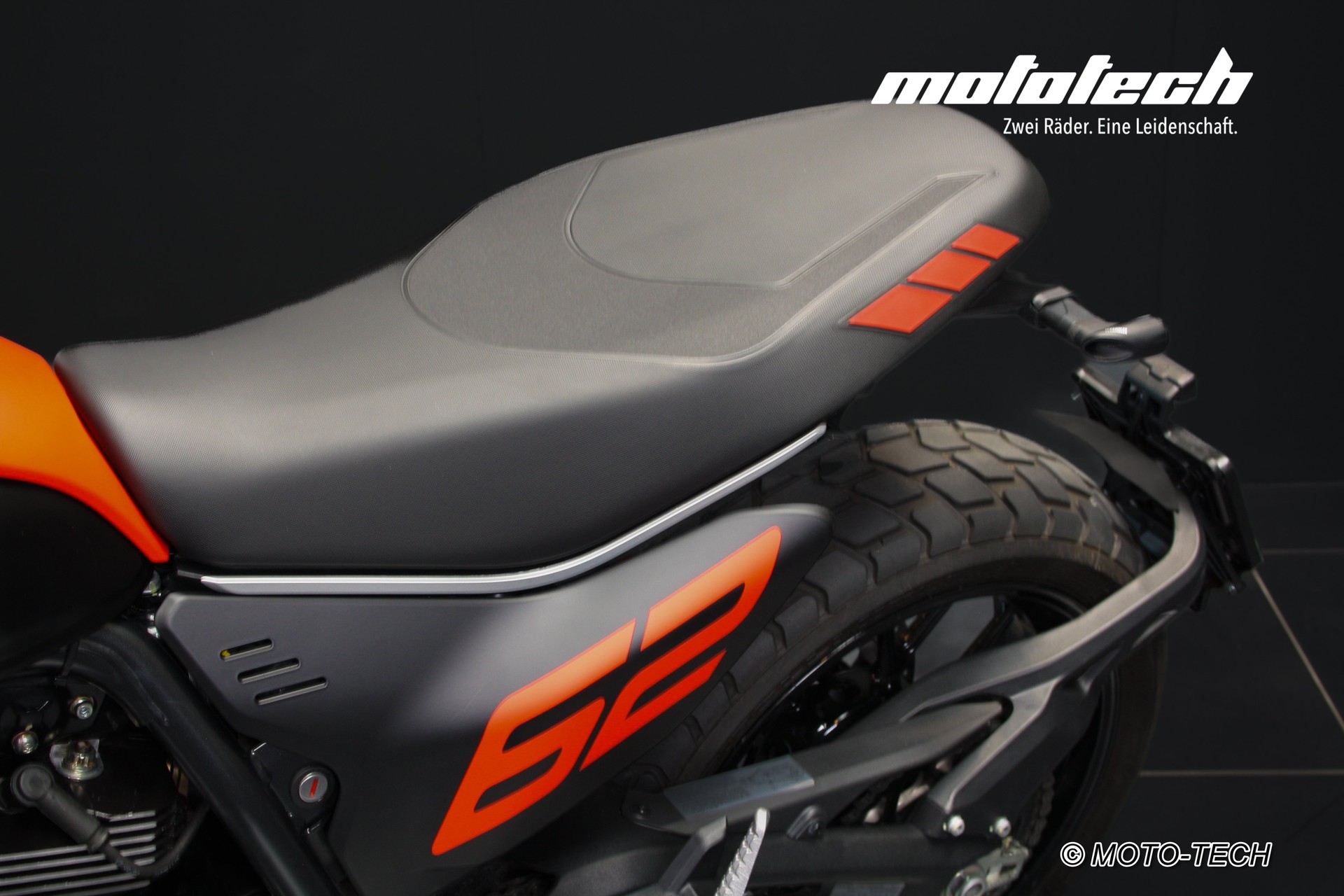 DUCATI Scrambler 803 Full Throttle-image-7