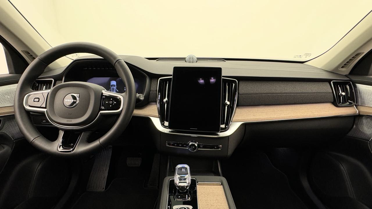 VOLVO XC90 T8 eAWD PluginHybrid Plus Bright Geartronic-image-5