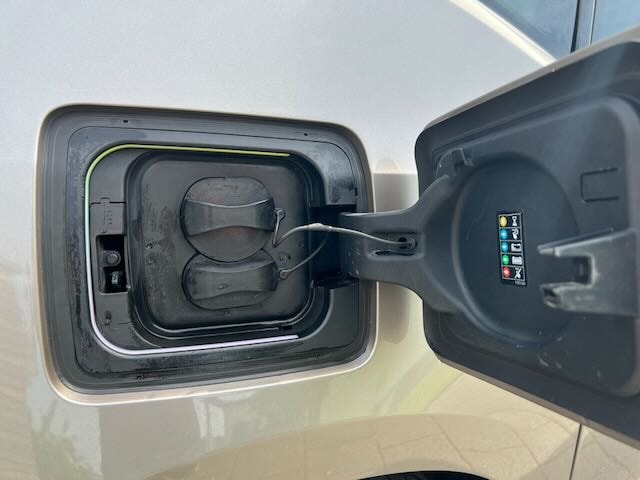 BMW E-Motor 60 Ah Lederausstattung-image-17