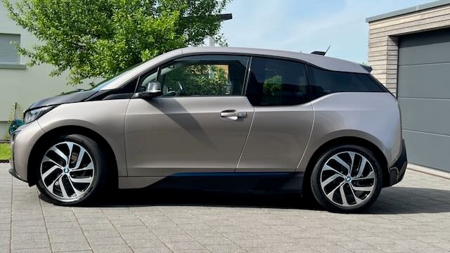 BMW E-Motor 60 Ah Lederausstattung-image-1