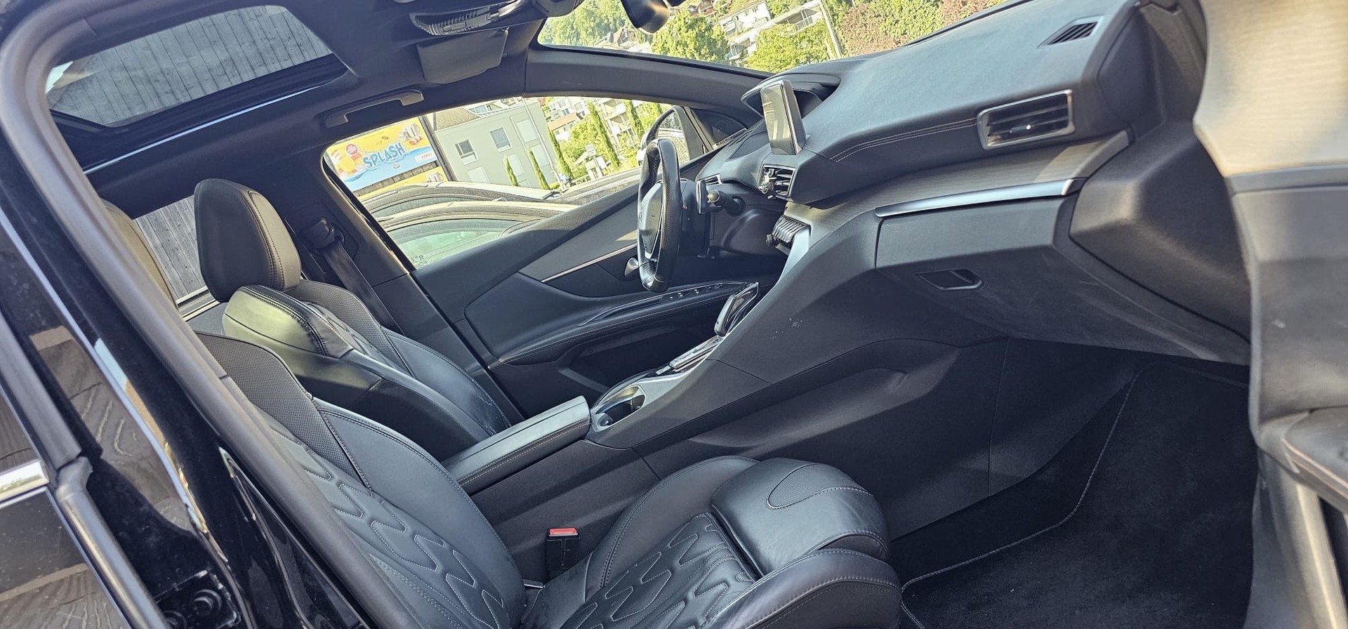 PEUGEOT 3008 2.0 BlueHDi GT EAT-image-10