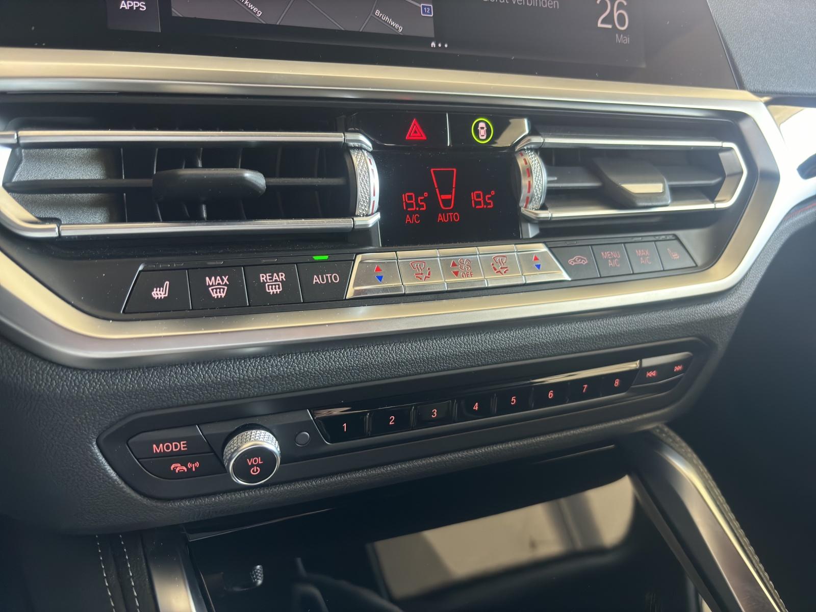 BMW 430i SAG Cabrio-image-13