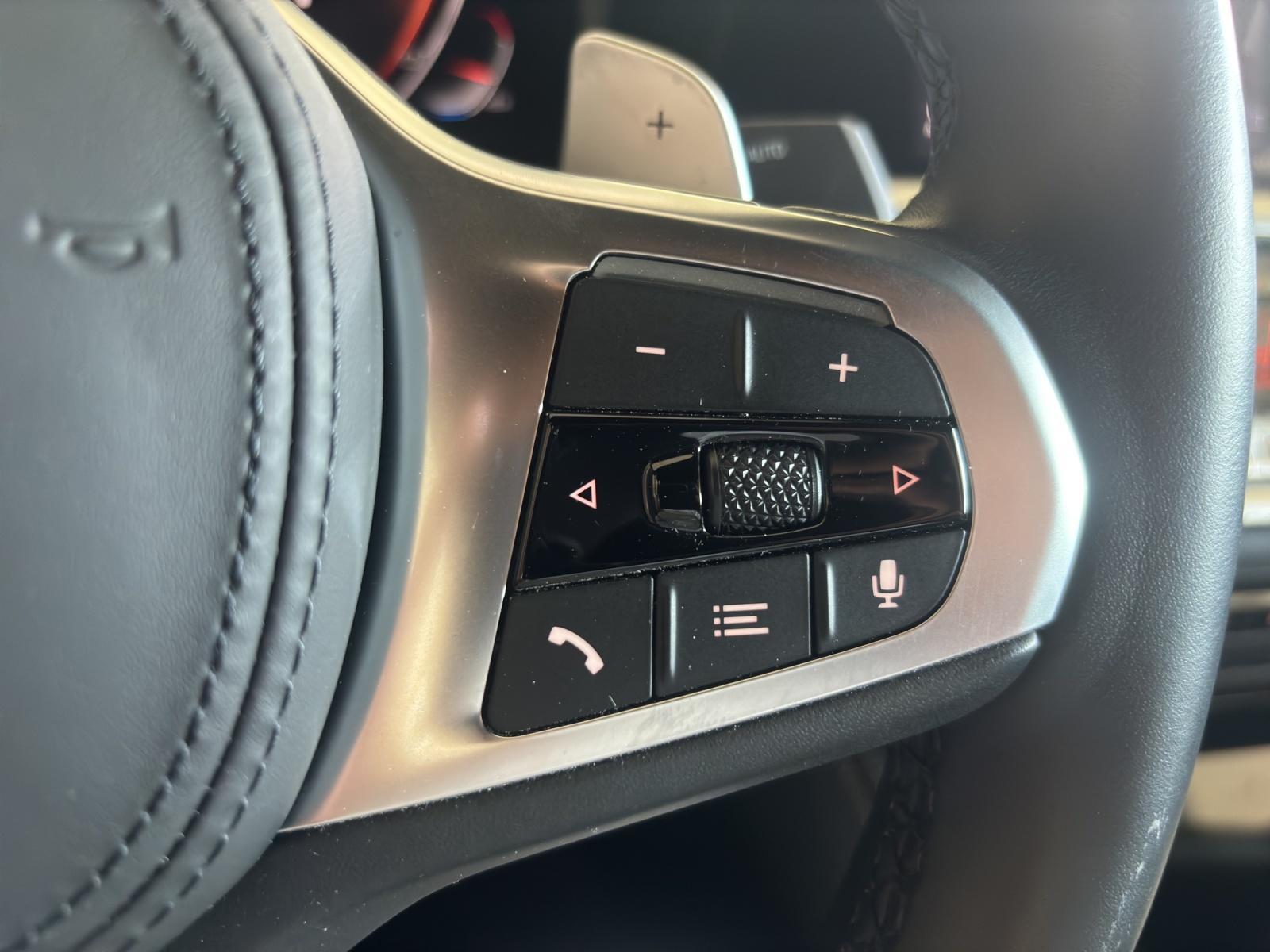 BMW 430i SAG Cabrio-image-14