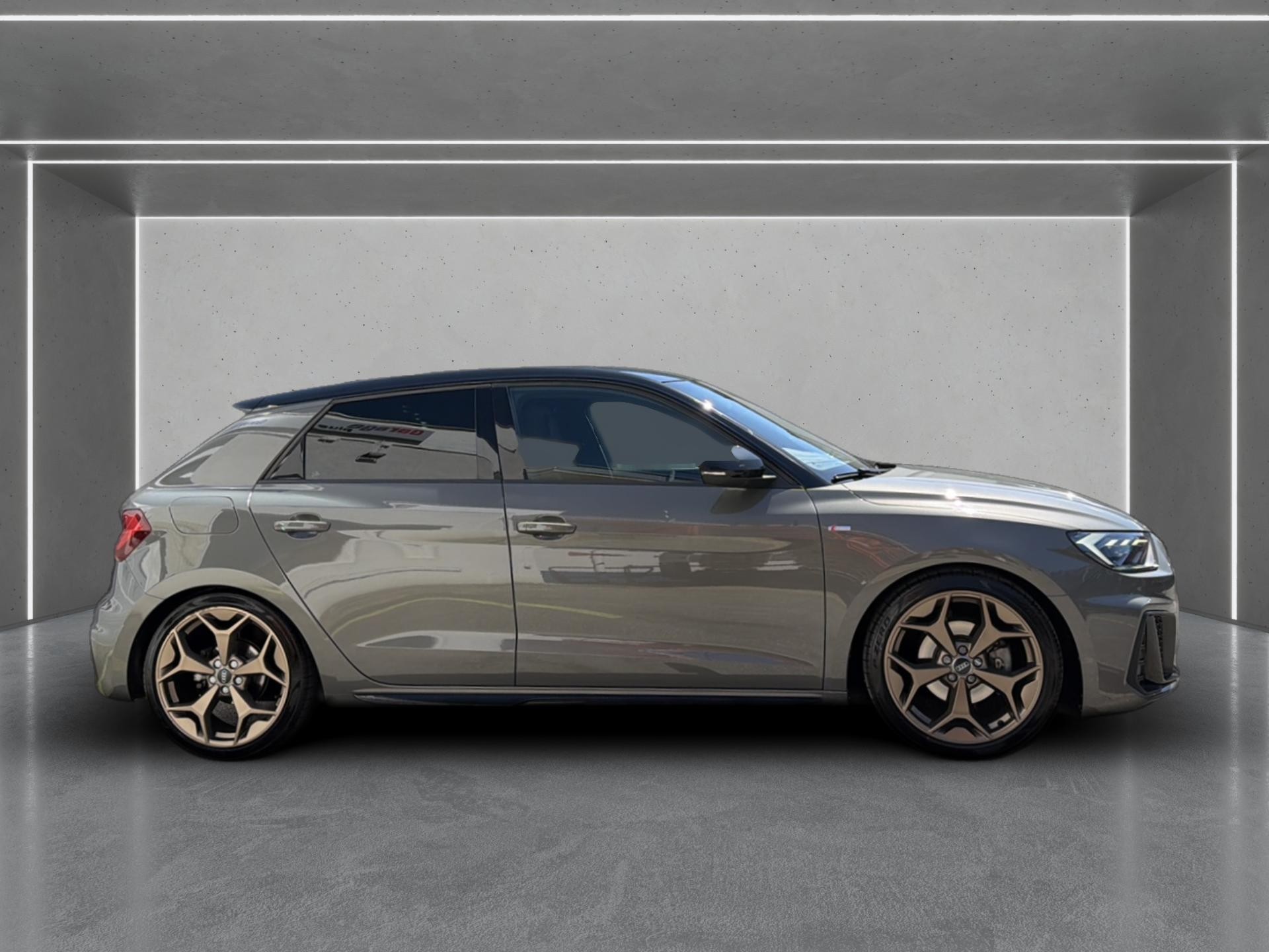 AUDI A1 Sportback 35 TFSI S Line S-tronic-image-7