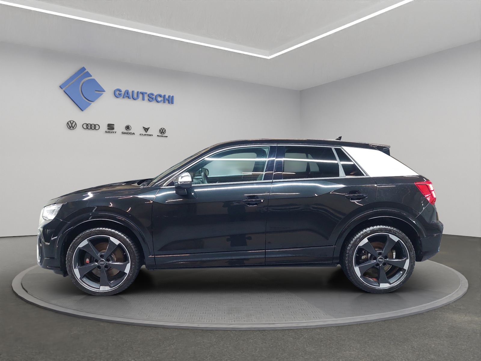 AUDI SQ2 TFSI quattro S-tronic-image-1
