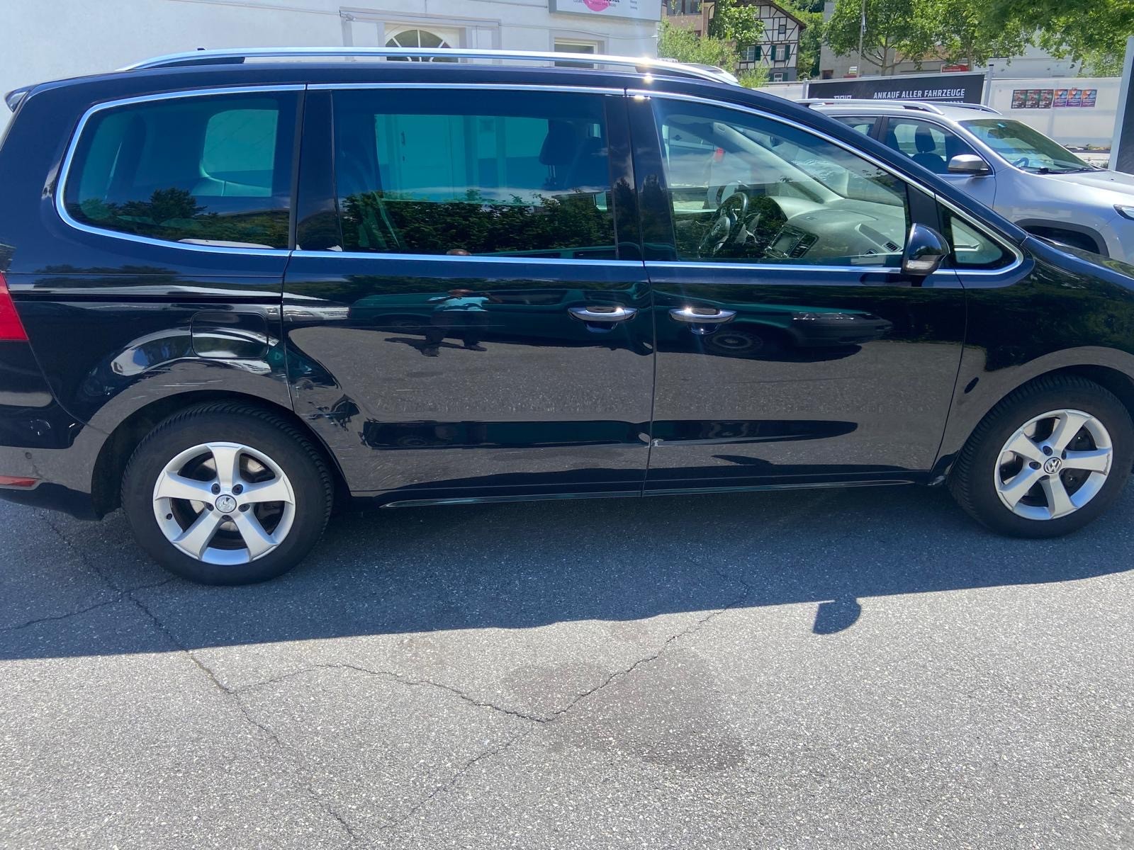 VW Minivan-image-3