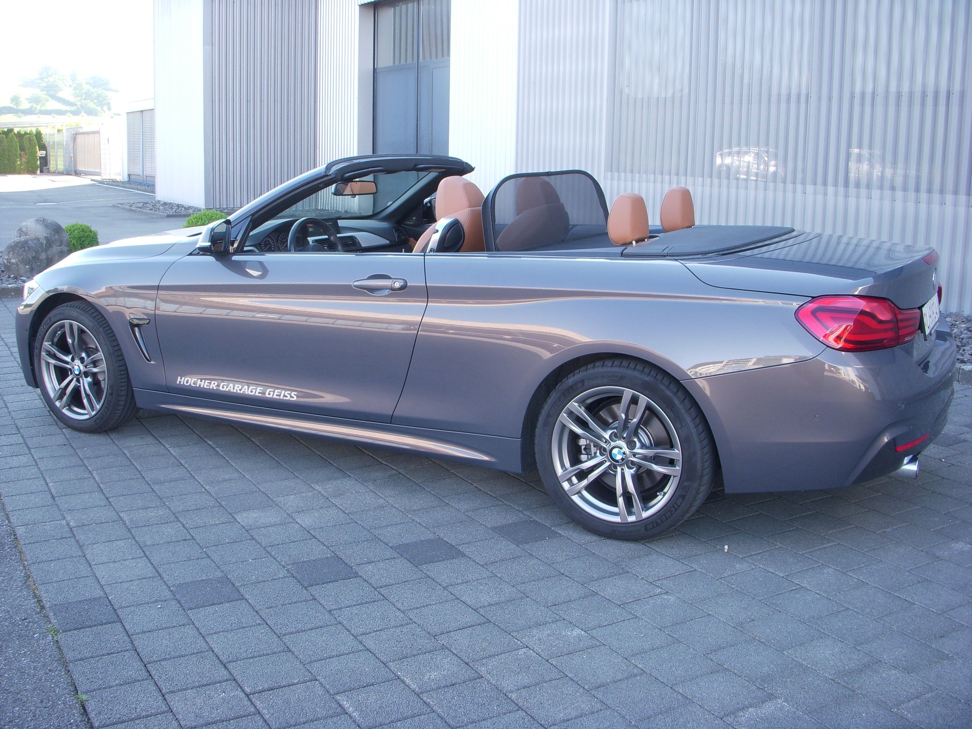 BMW 440i Cabriolet xDrive Luxury Line Steptronic-image-2