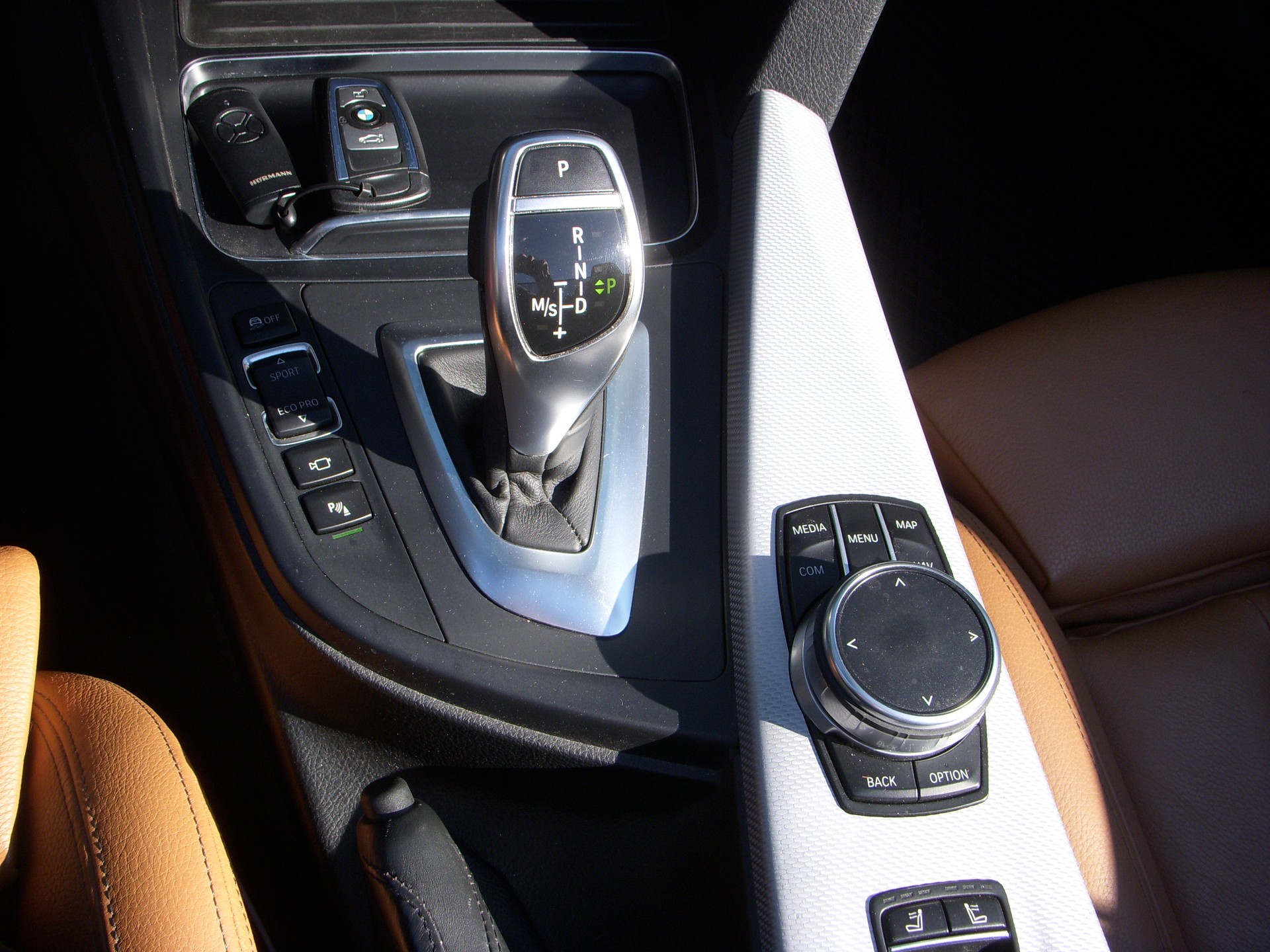 BMW 440i Cabriolet xDrive Luxury Line Steptronic-image-12