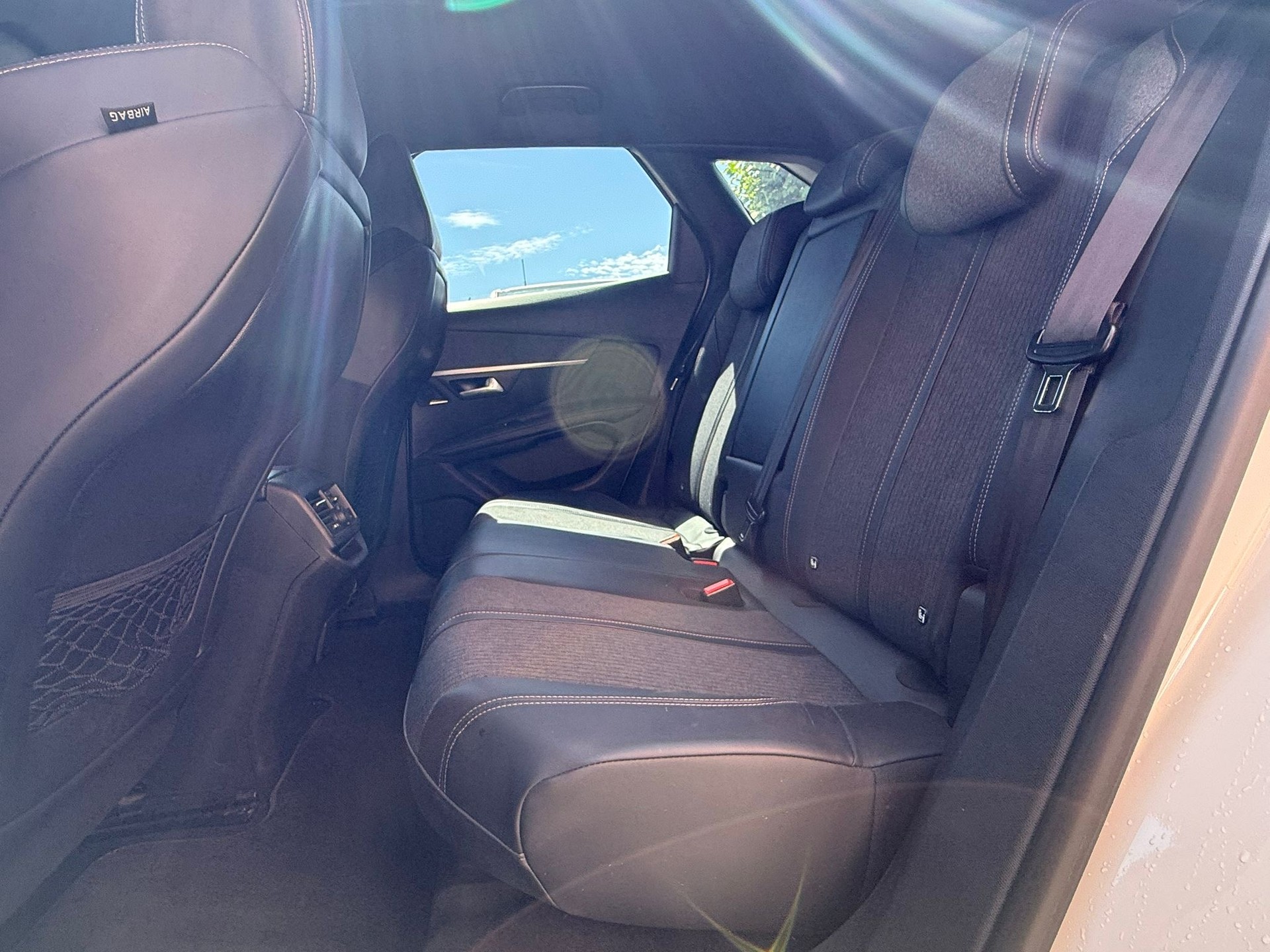 PEUGEOT 3008 1.2 PureTech GT Line-image-11