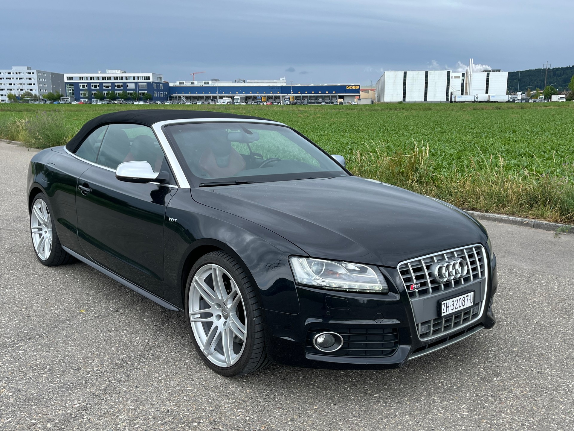 AUDI S5 Cabrio 3.0 TFSI quattro S-tronic-image-3