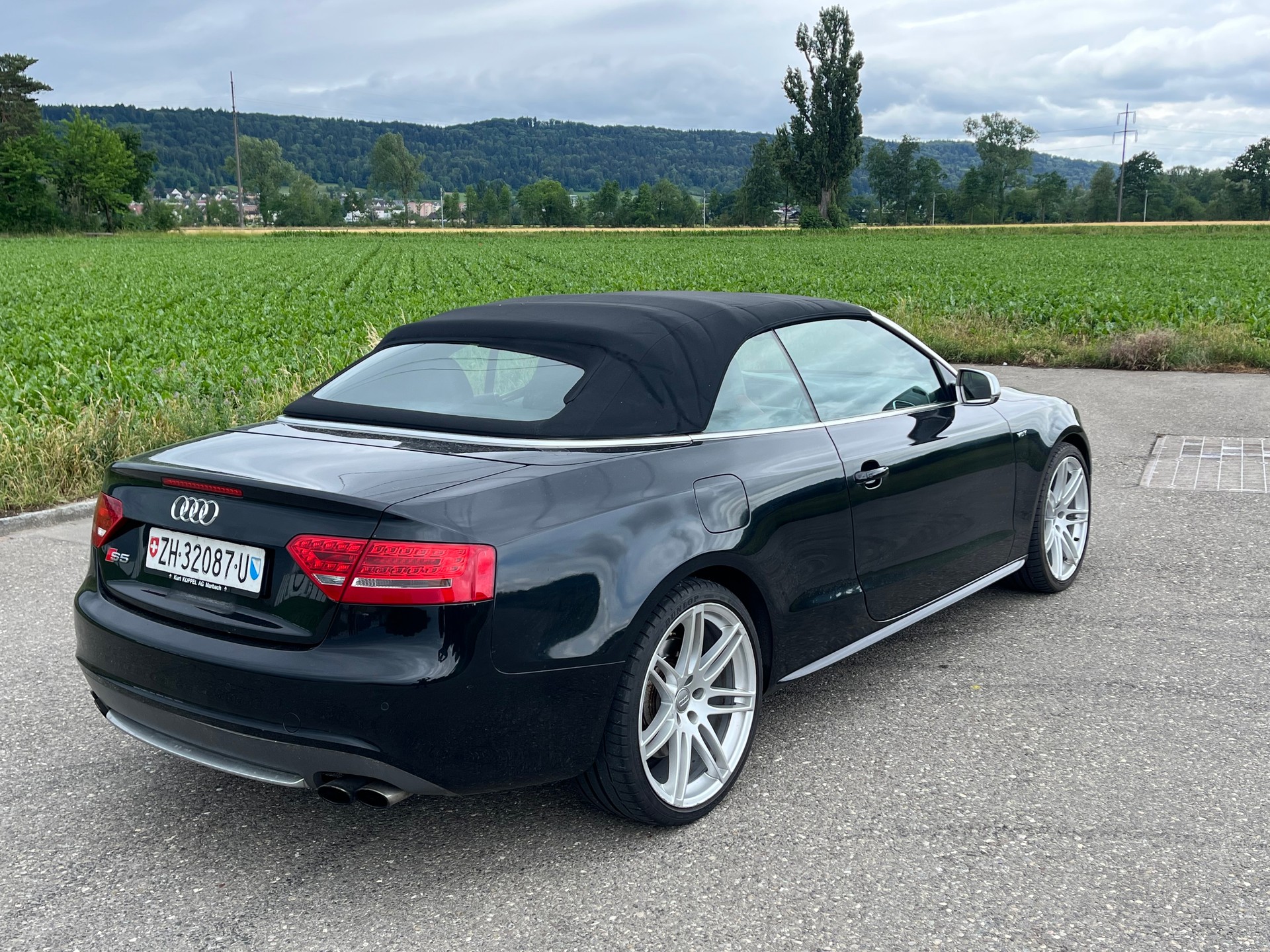 AUDI S5 Cabrio 3.0 TFSI quattro S-tronic-image-5