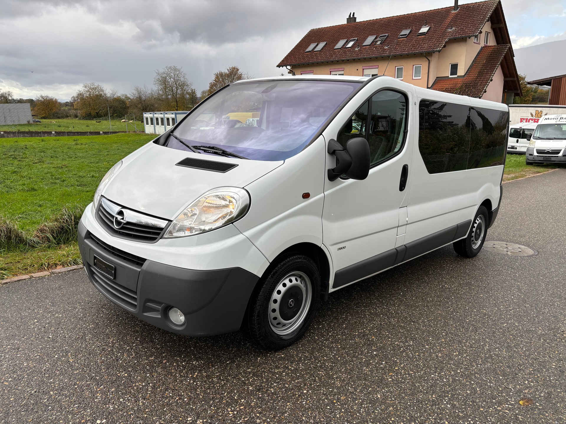 OPEL Vivaro 2.0 CDTI ecoFLEX 2.9t L2H1 Easytronic-image-1