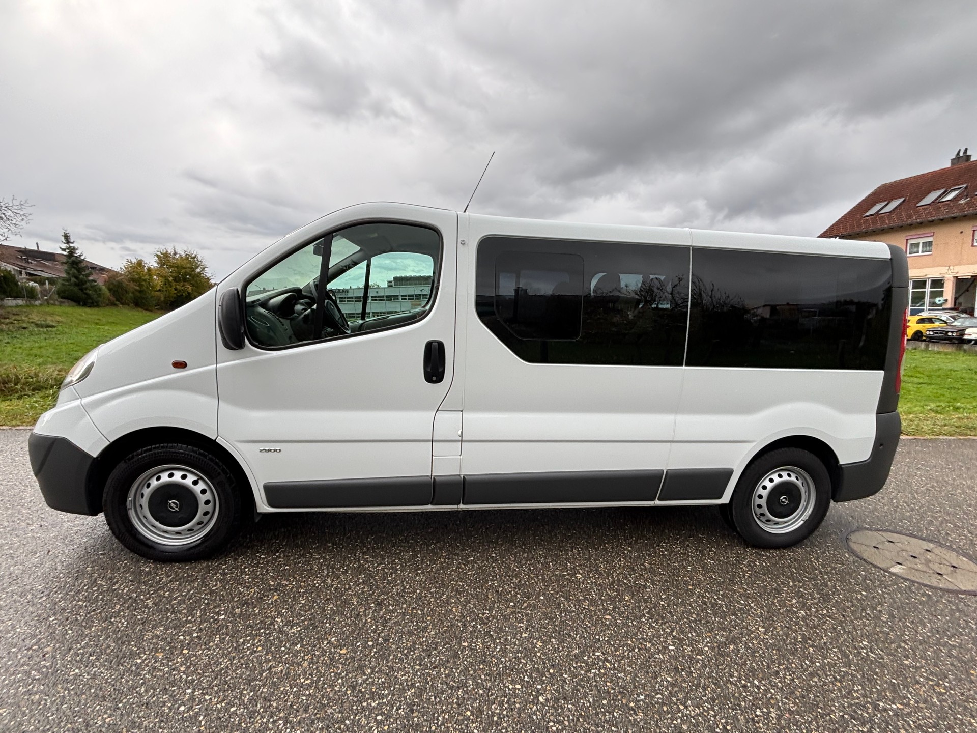OPEL Vivaro 2.0 CDTI ecoFLEX 2.9t L2H1 Easytronic-image-2