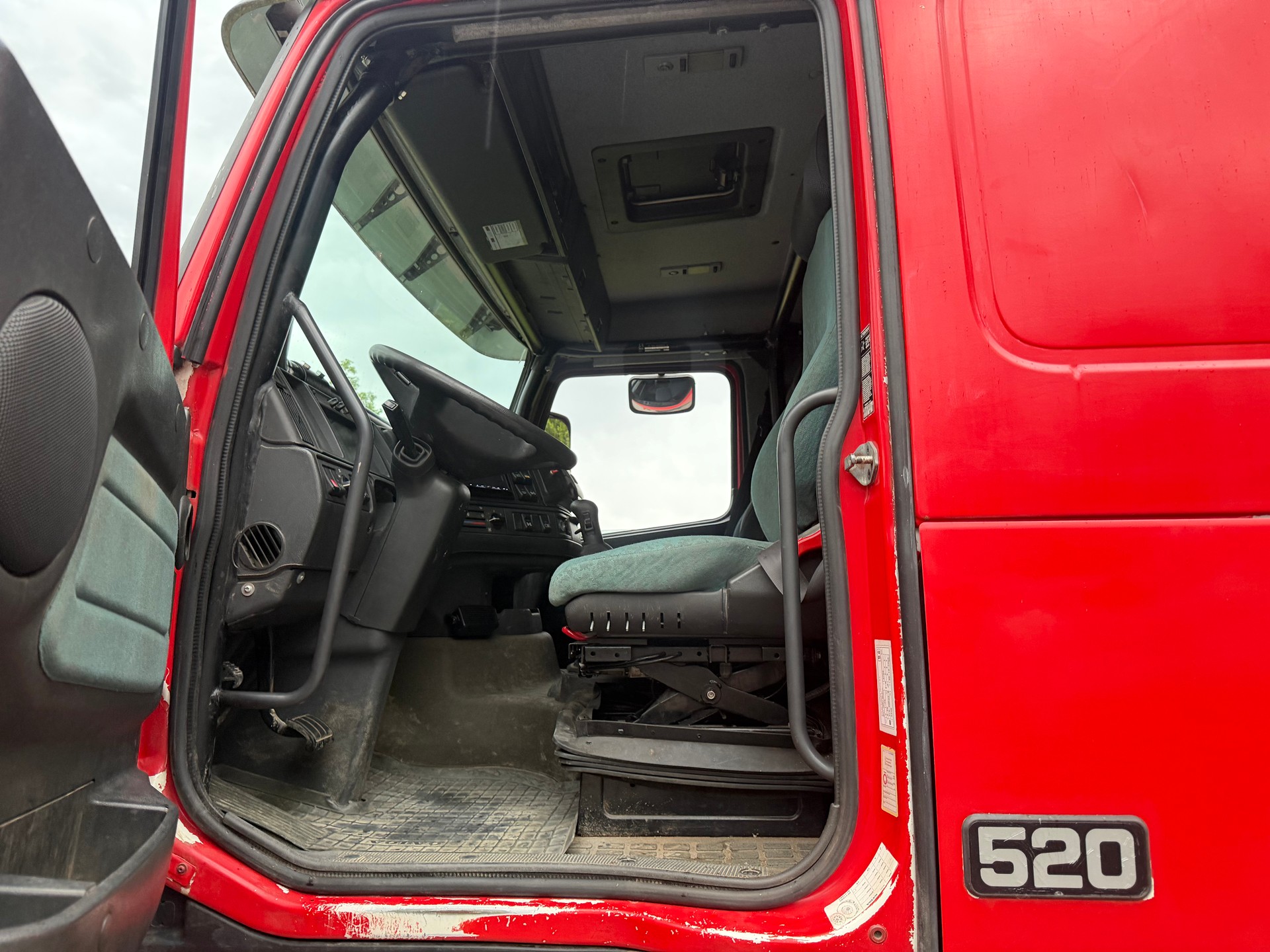 VOLVO FH16 520 40kmh-image-2