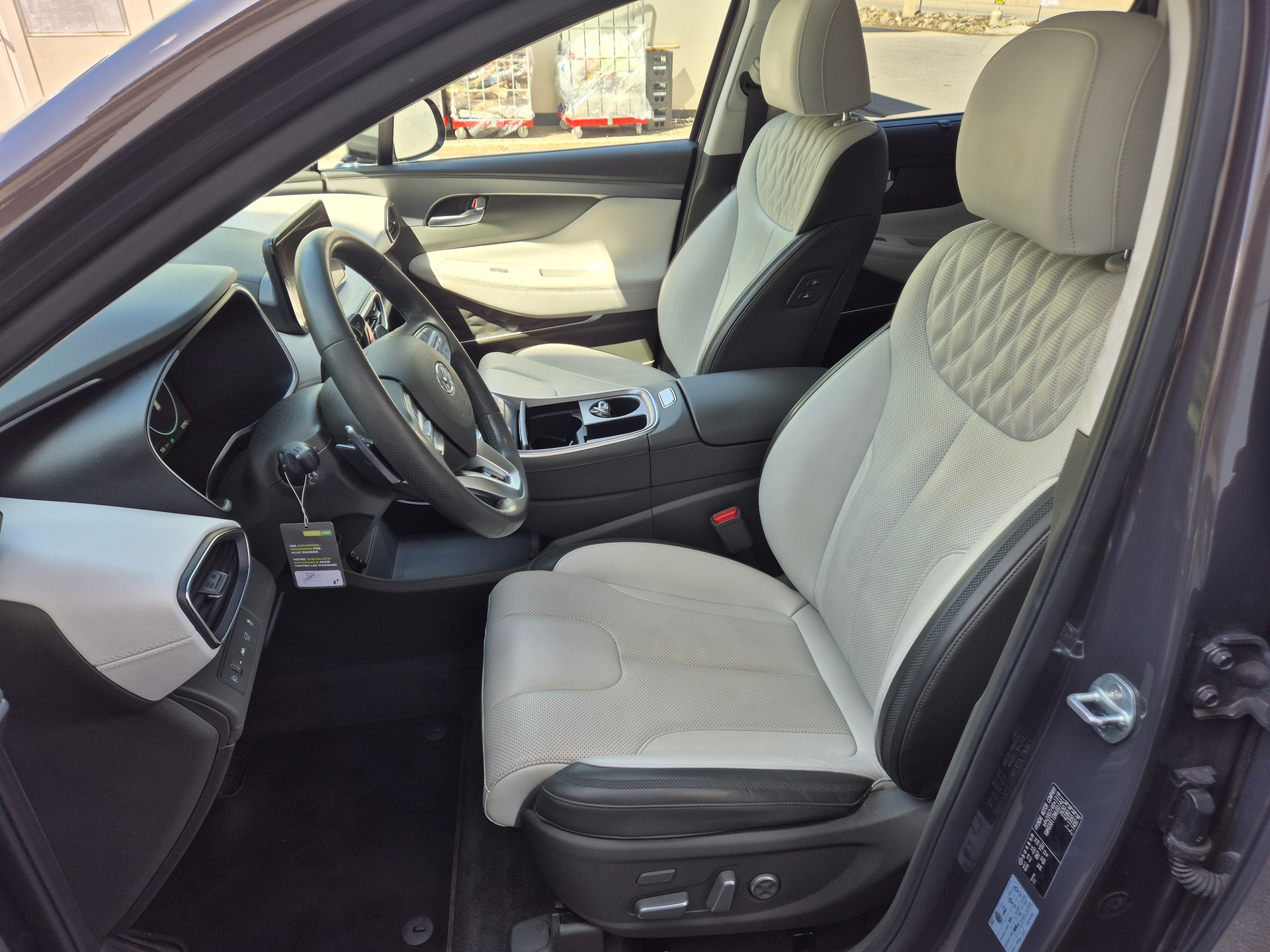 HYUNDAI Santa Fe 1.6 T-GDi HEV Vertex 4WD Automatic-image-6