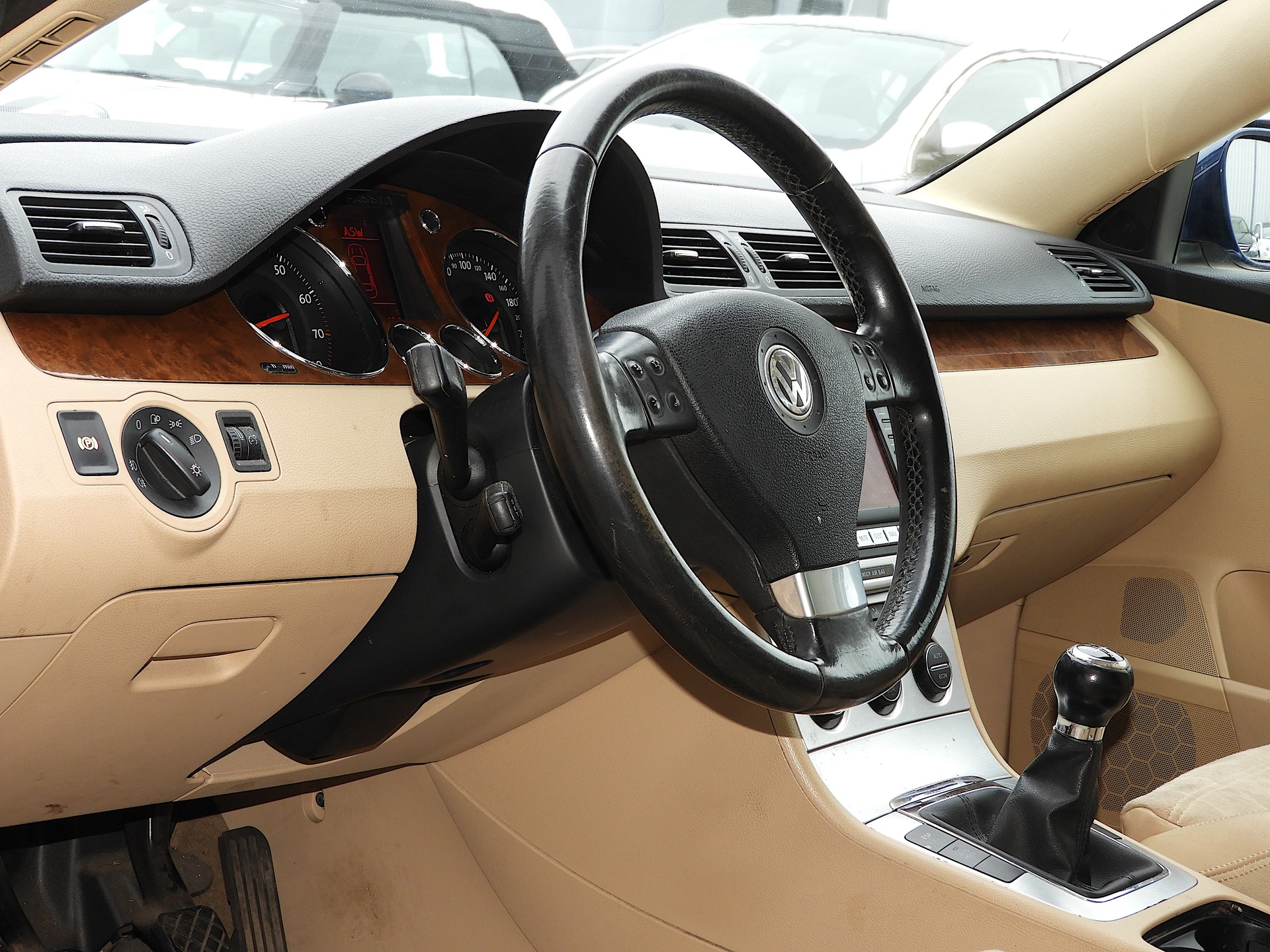 VW Passat Variant 2.0T FSI Highline I MFK bis 04.2027 I Frisch ab Service 12.06.2026-image-7