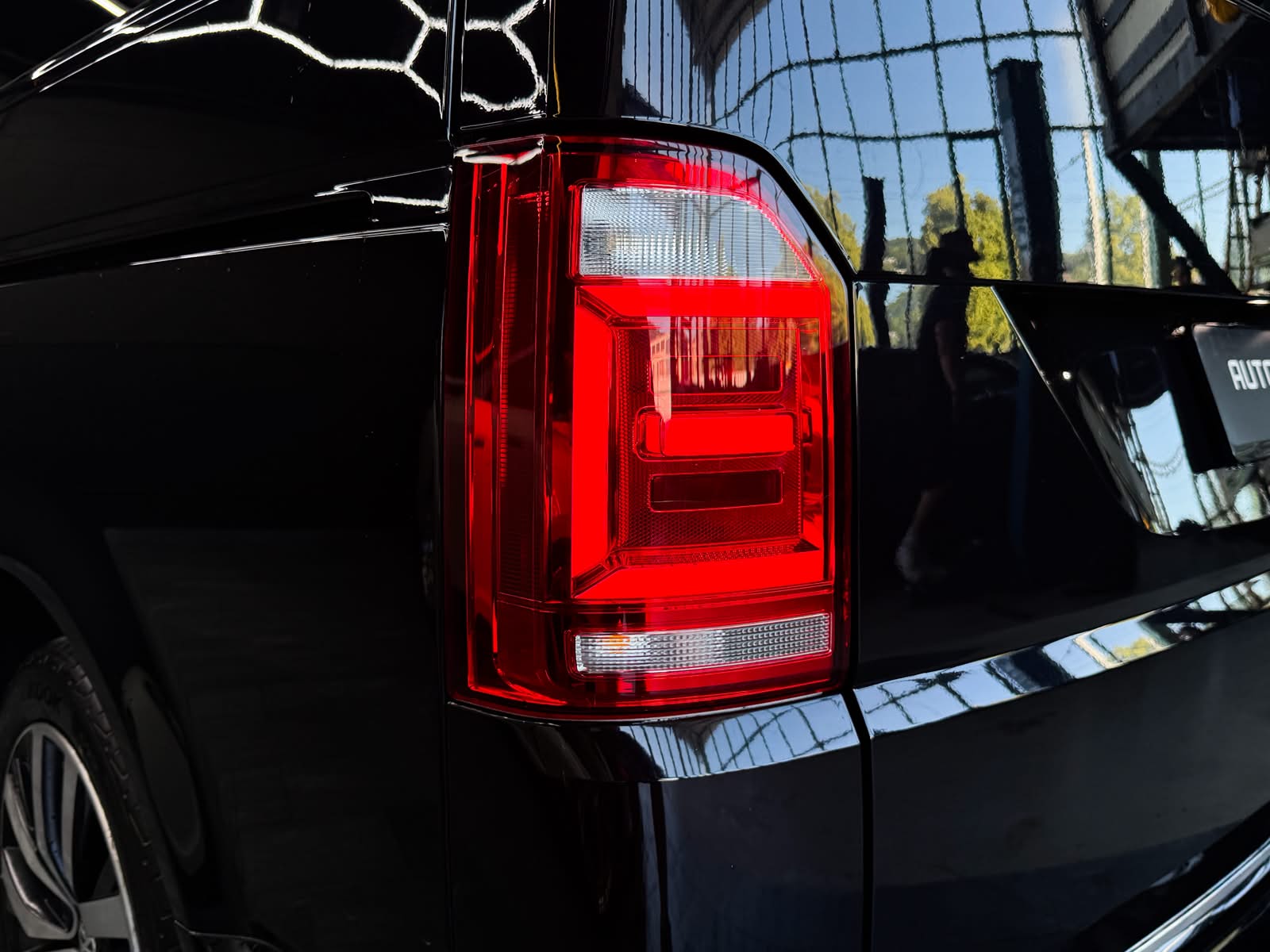 VW T6 Multivan 2.0 Bi-TDI Highline 4Motion DSG-image-9