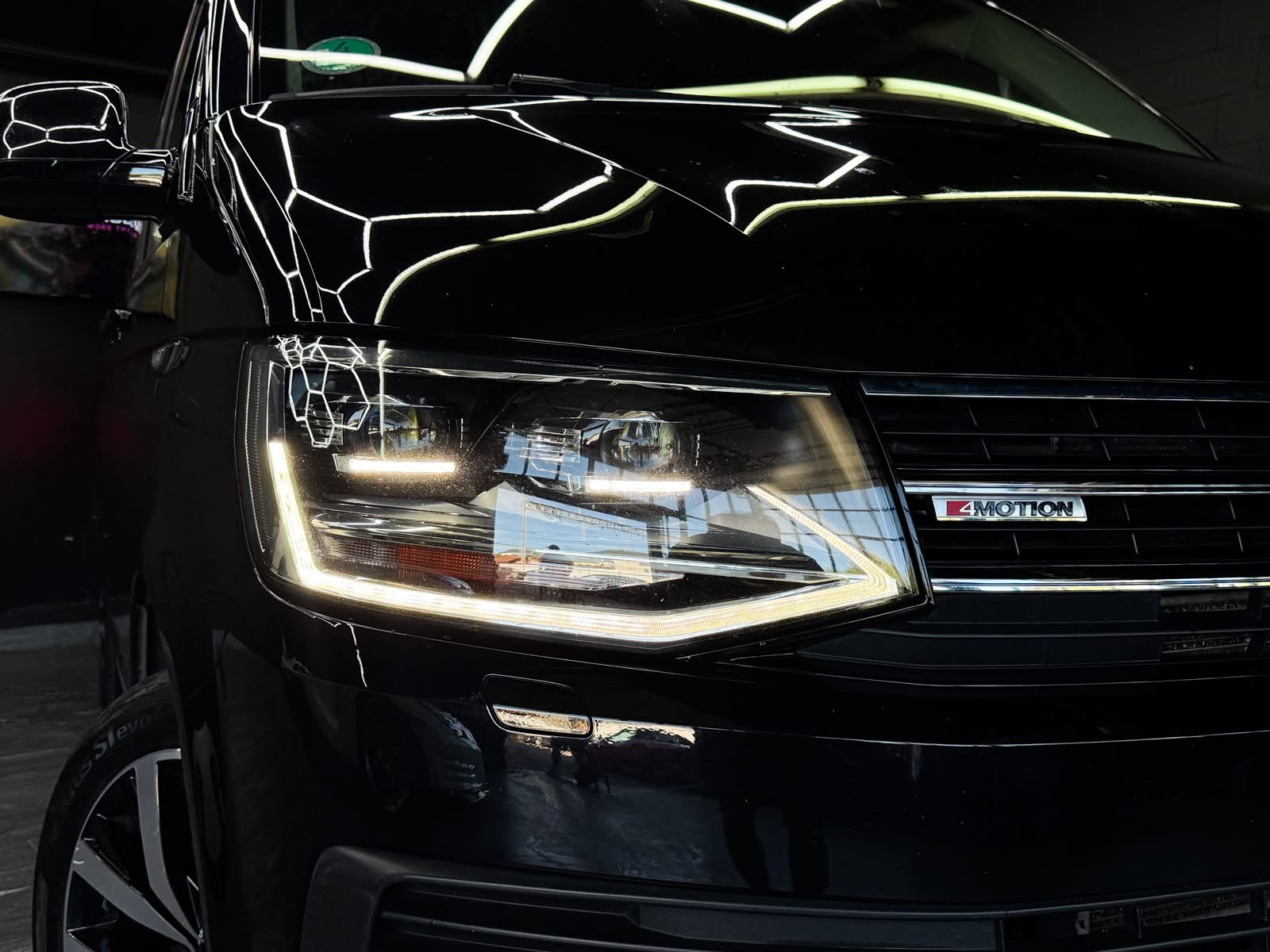 VW T6 Multivan 2.0 Bi-TDI Highline 4Motion DSG-image-3