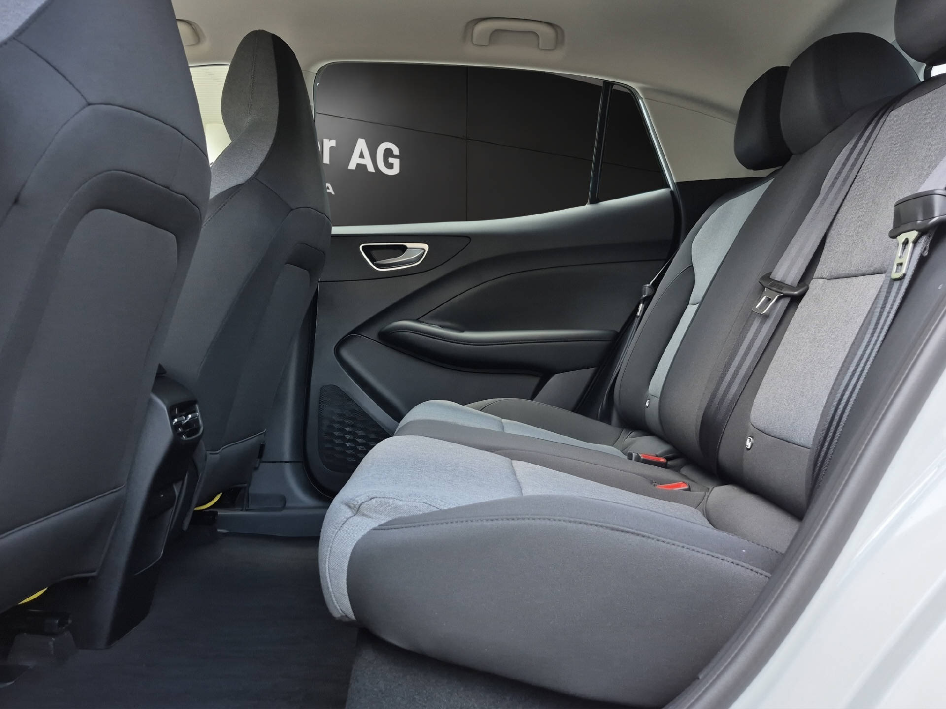MG 4 Urban 43kWh Comfort-image-11