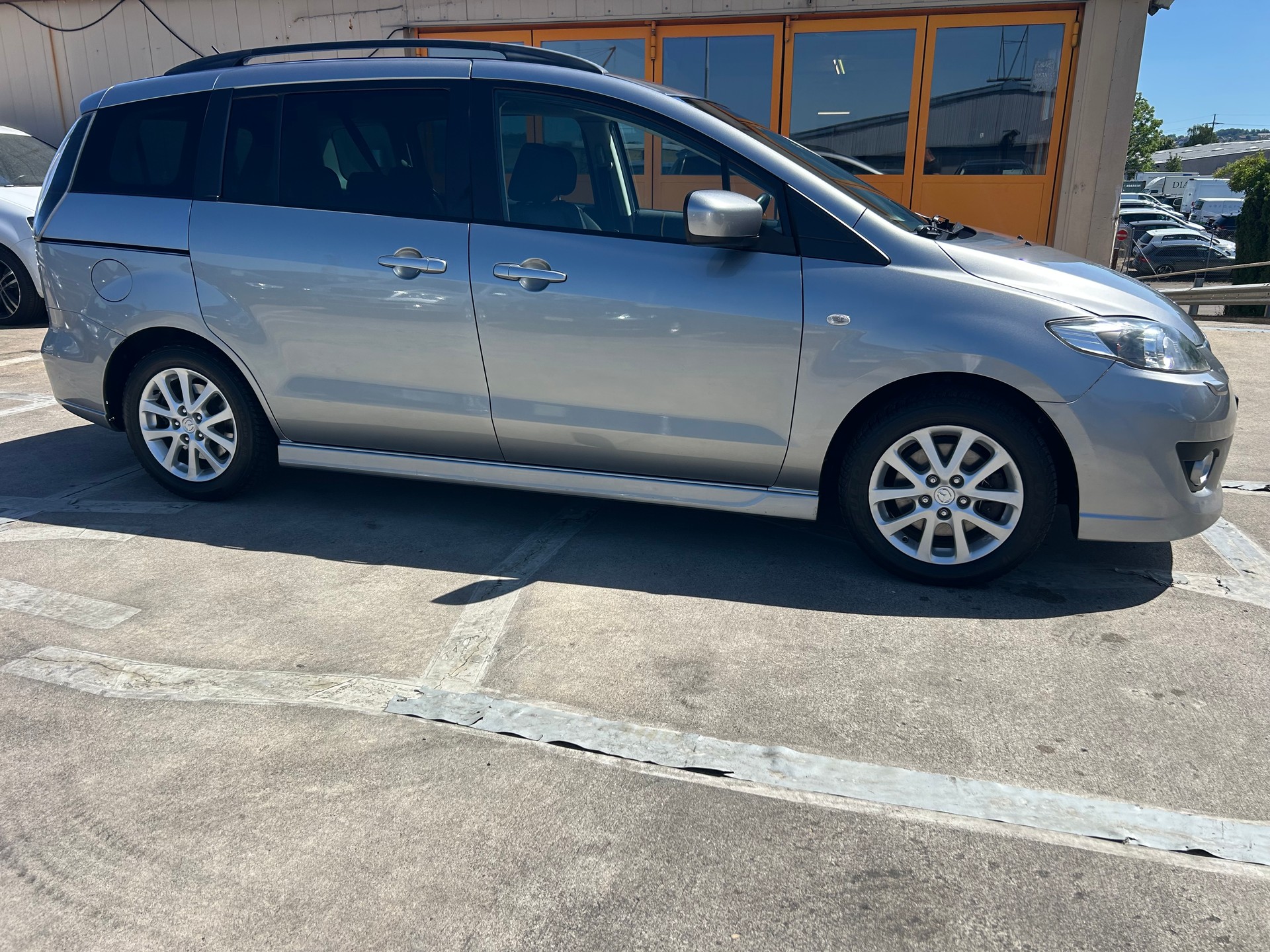 MAZDA 5 2.0 16V Exclusive Activematic-image-4