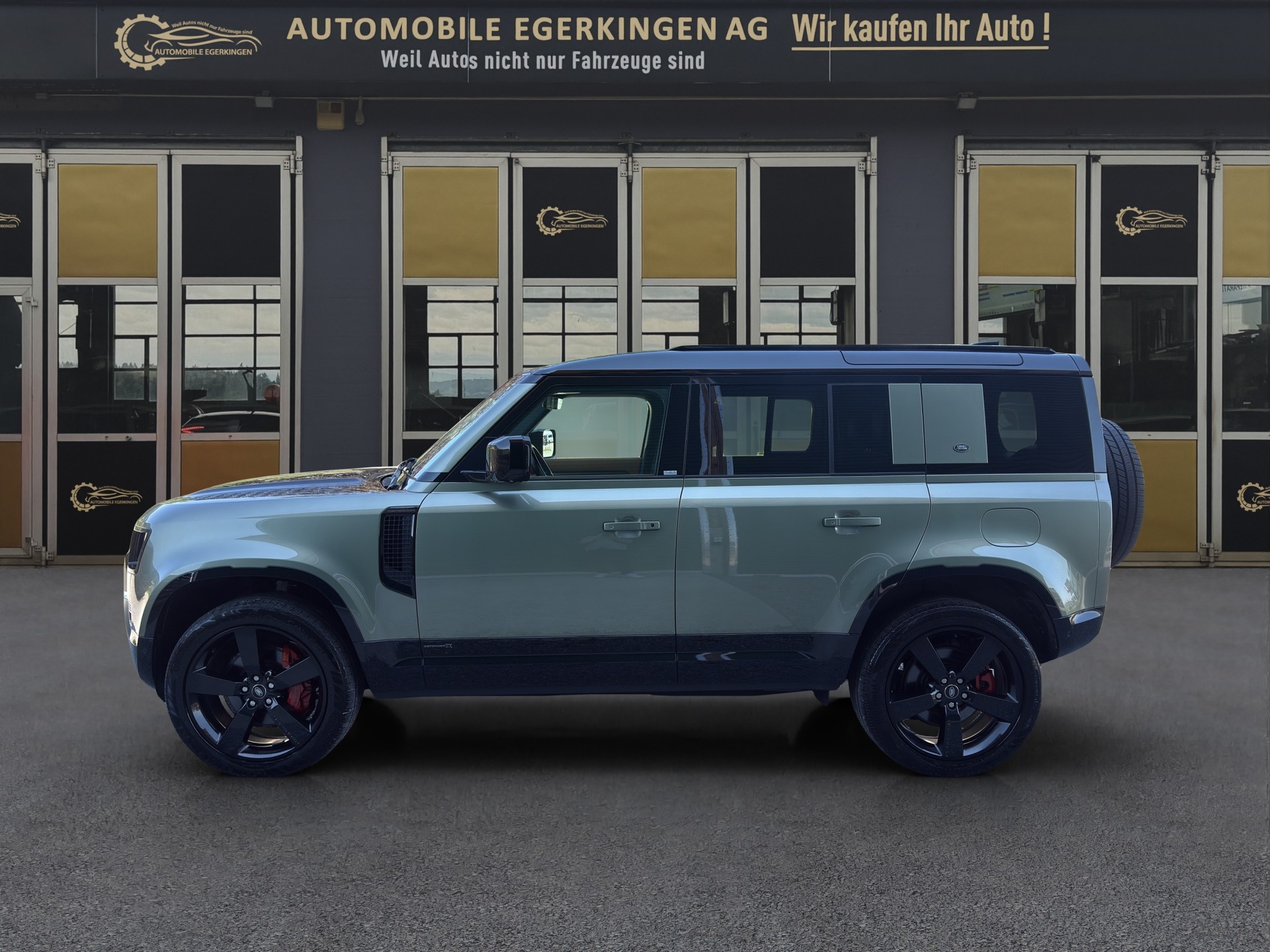 LAND ROVER Defender 110 2.0 P400e X-image-7