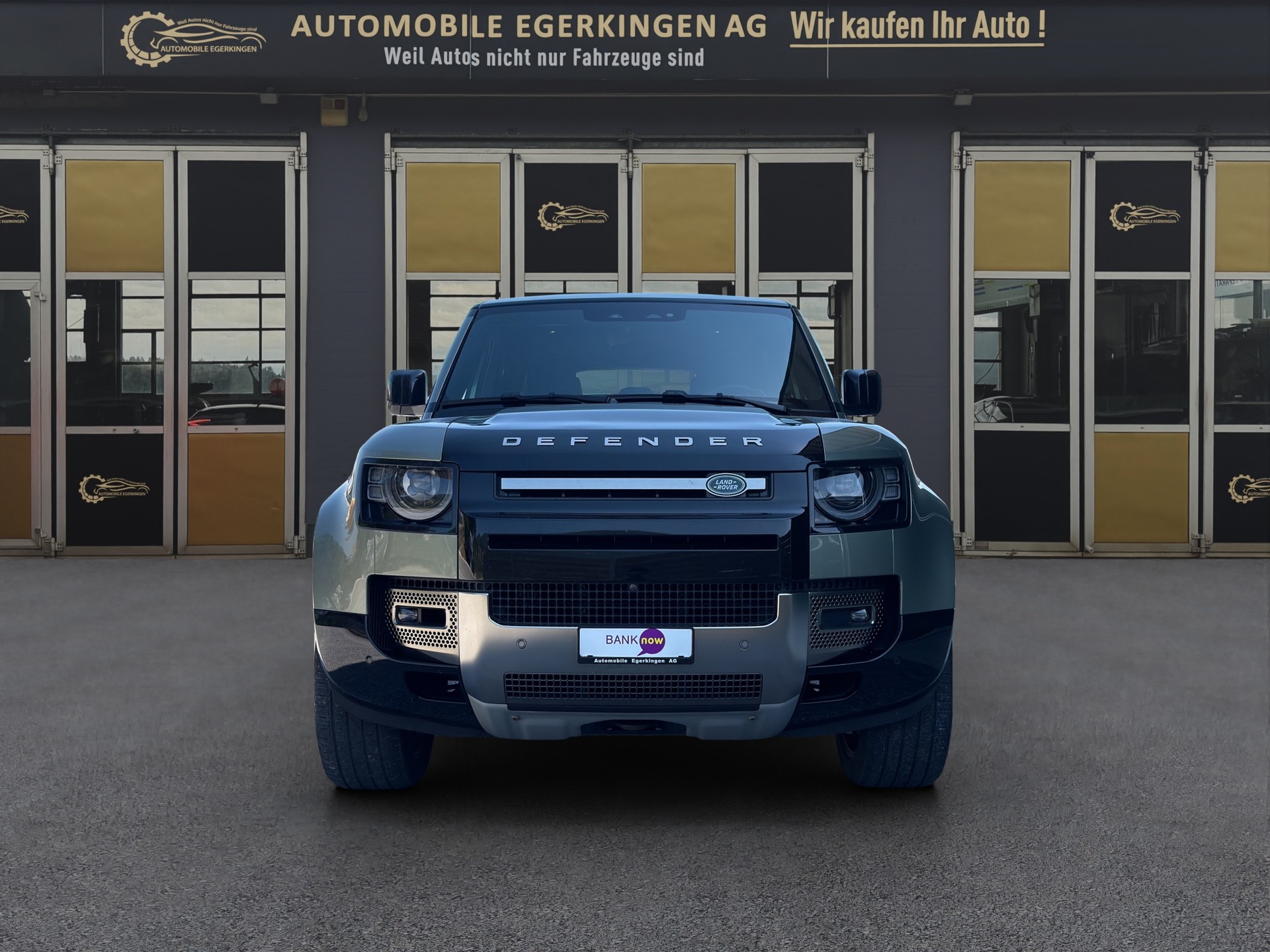 LAND ROVER Defender 110 2.0 P400e X-image-1
