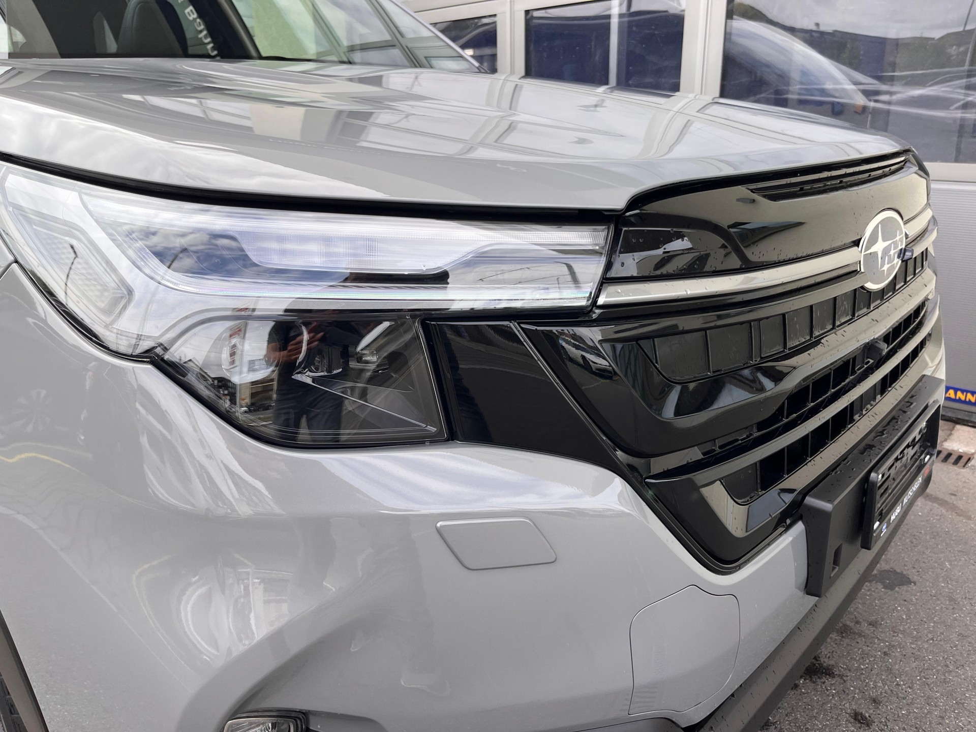 SUBARU Forester Station 2.0i e-Boxer Luxury-image-3