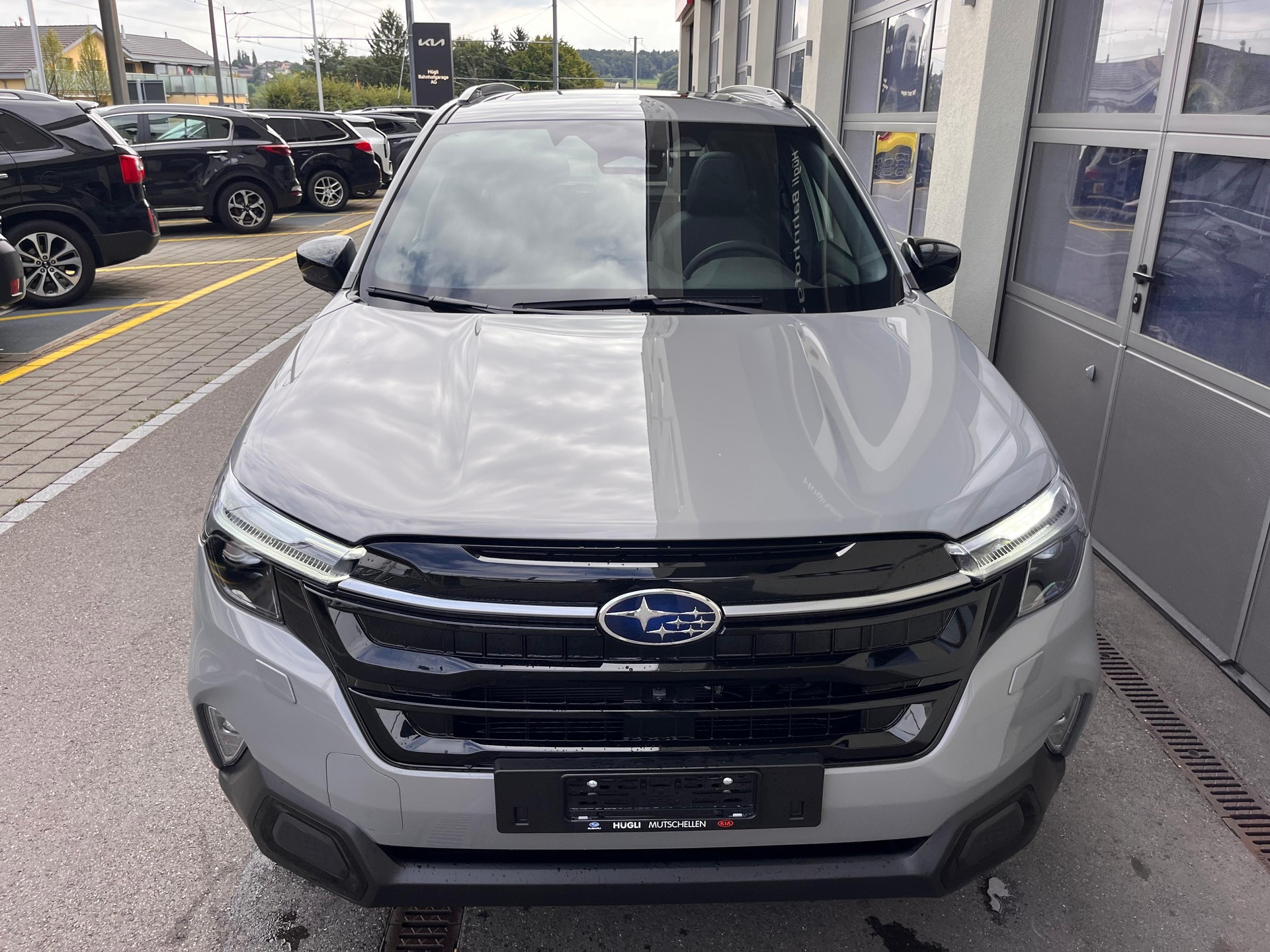 SUBARU Forester Station 2.0i e-Boxer Luxury-image-2
