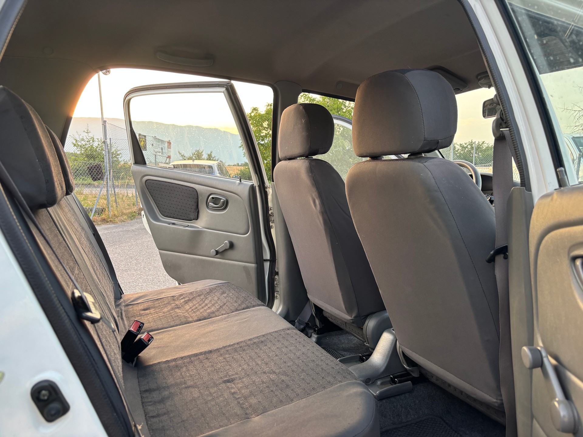 SUZUKI Alto 1.1 Top-image-15