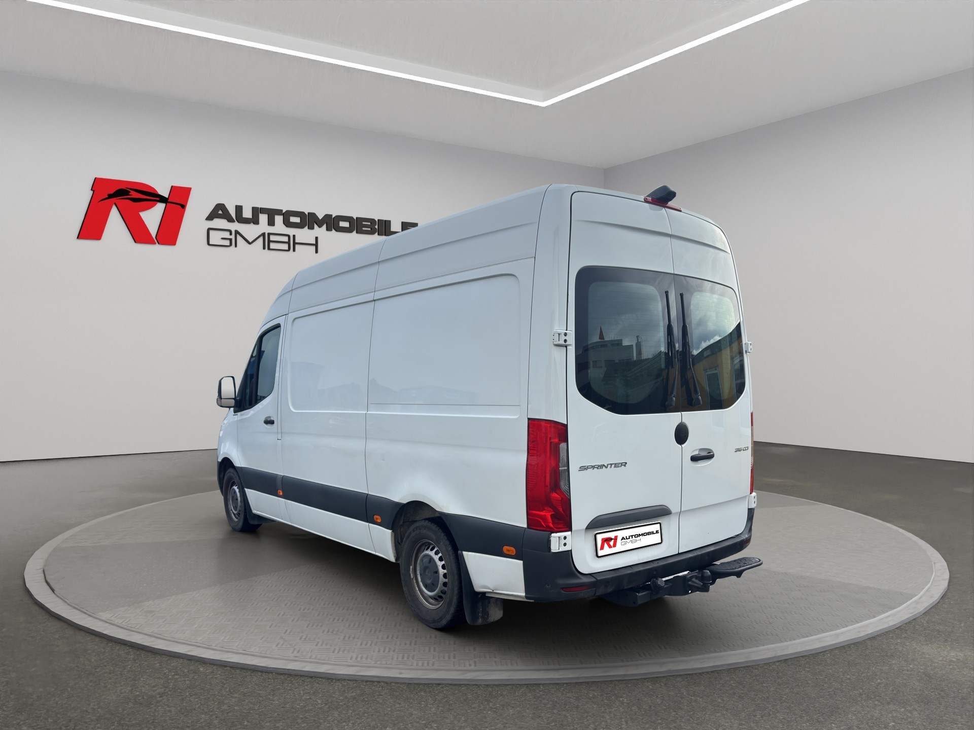 MERCEDES-BENZ Sprinter 316 CDI Standard 7G-Tronic-image-3