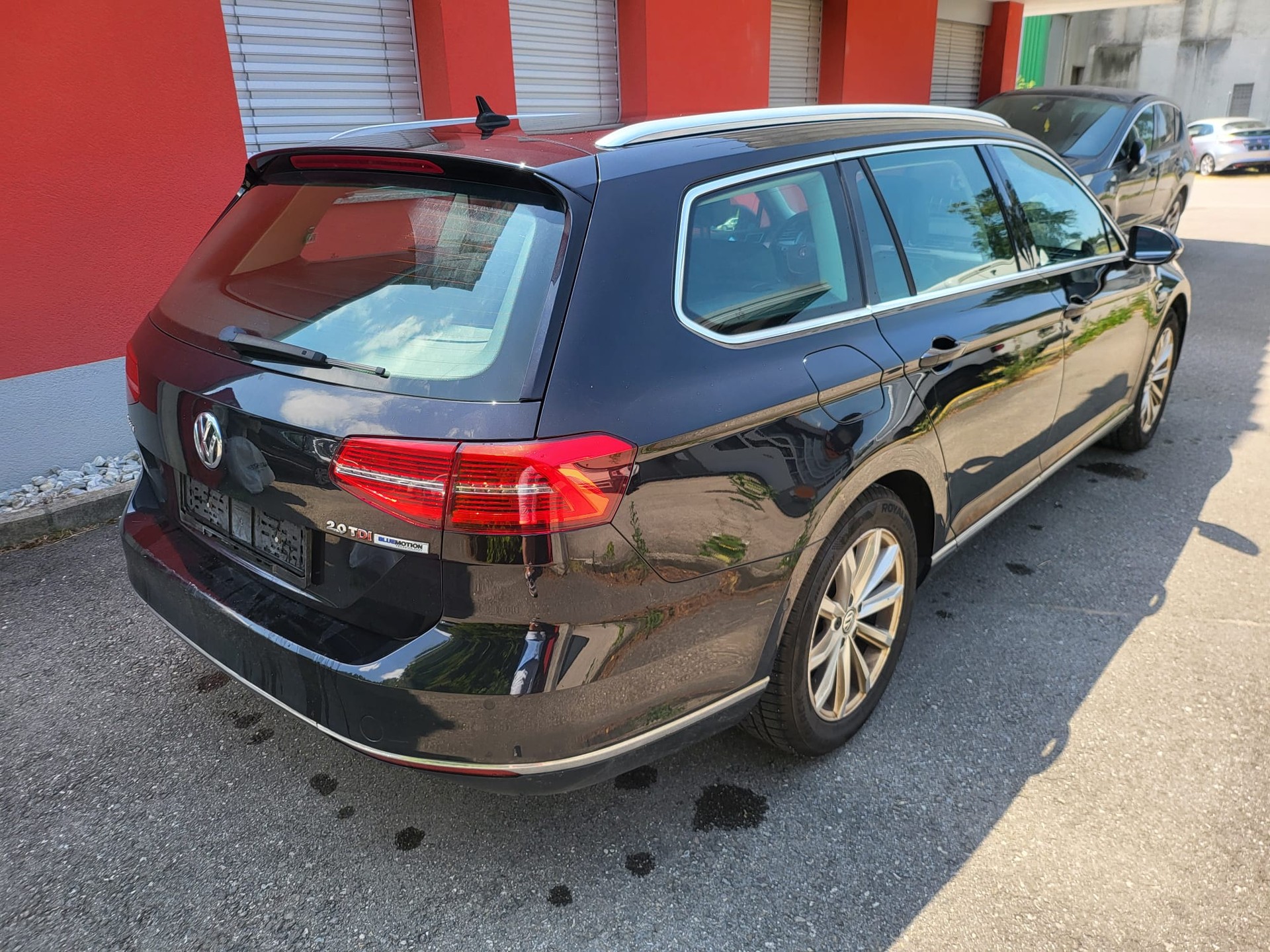 VW Passat Variant 2.0 TDI SCR BMT Highline DSG-image-5