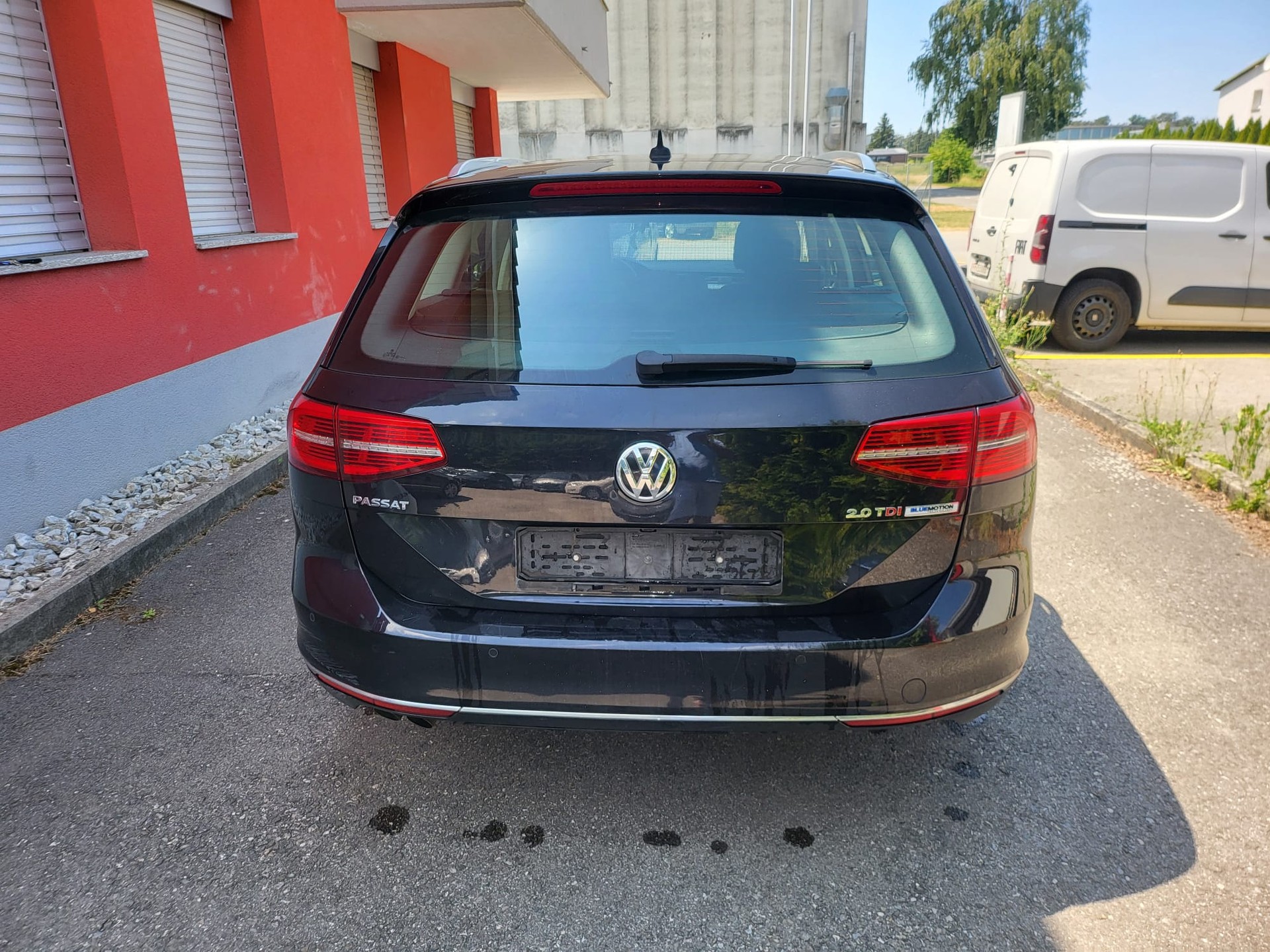 VW Passat Variant 2.0 TDI SCR BMT Highline DSG-image-9