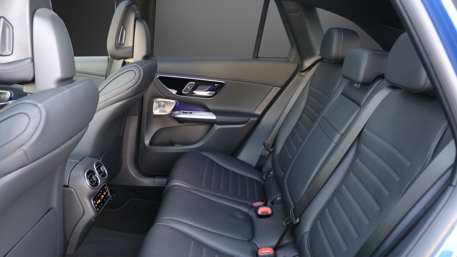 MERCEDES-BENZ GLC 300 d 4MATIC-image-7