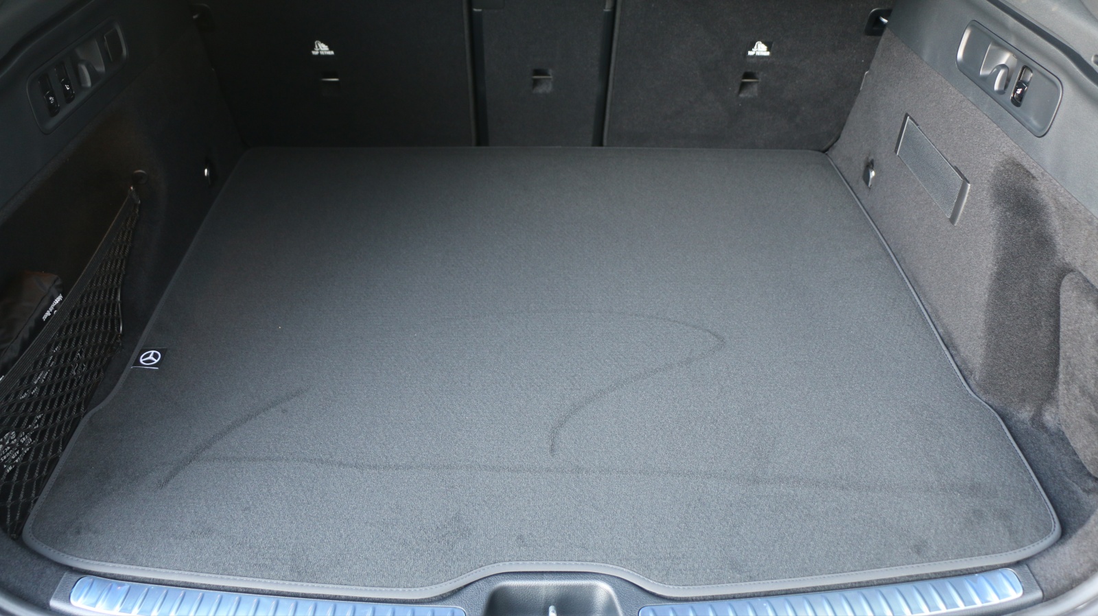 MERCEDES-BENZ GLC 300 d 4MATIC-image-10