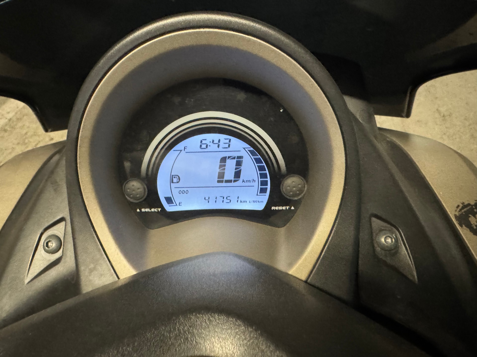 YAMAHA N-Max GPD 125A ABS-image-5