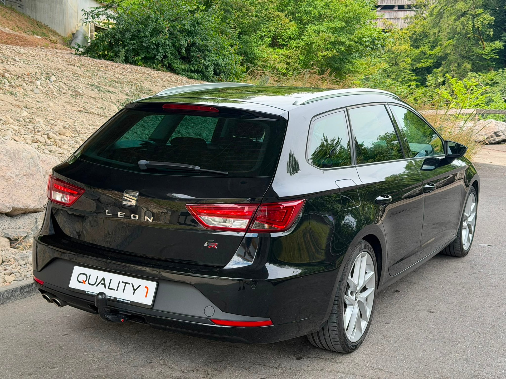 SEAT Leon ST 2.0 TDI FR Line DSG-image-4