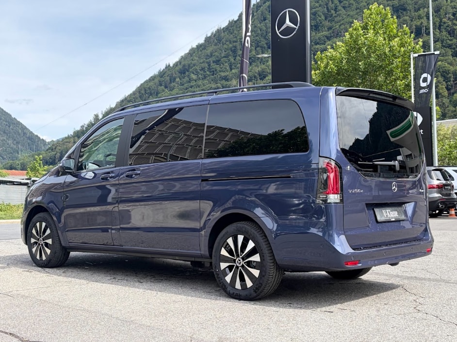 MERCEDES-BENZ V 250 d Style L TREND 4MATIC-image-9