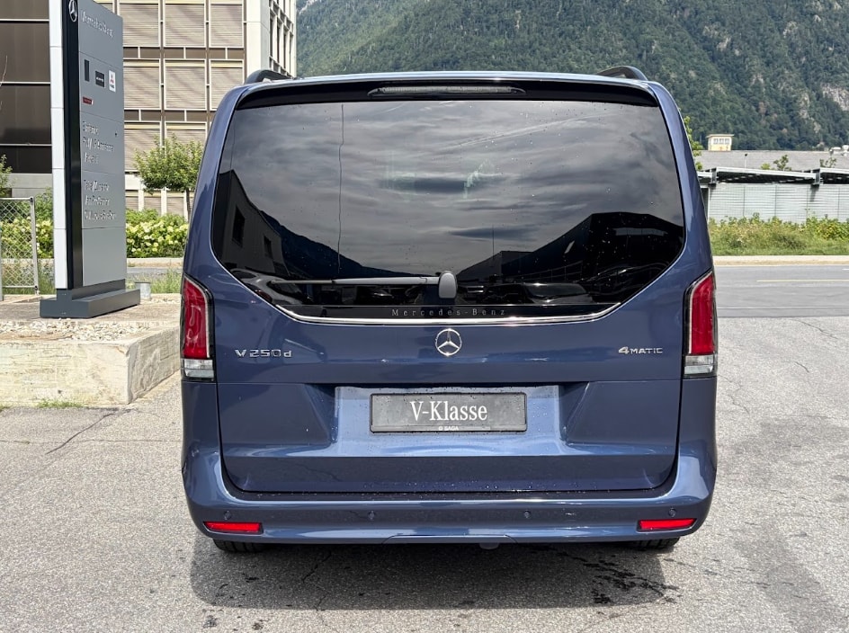MERCEDES-BENZ V 250 d Style L TREND 4MATIC-image-10