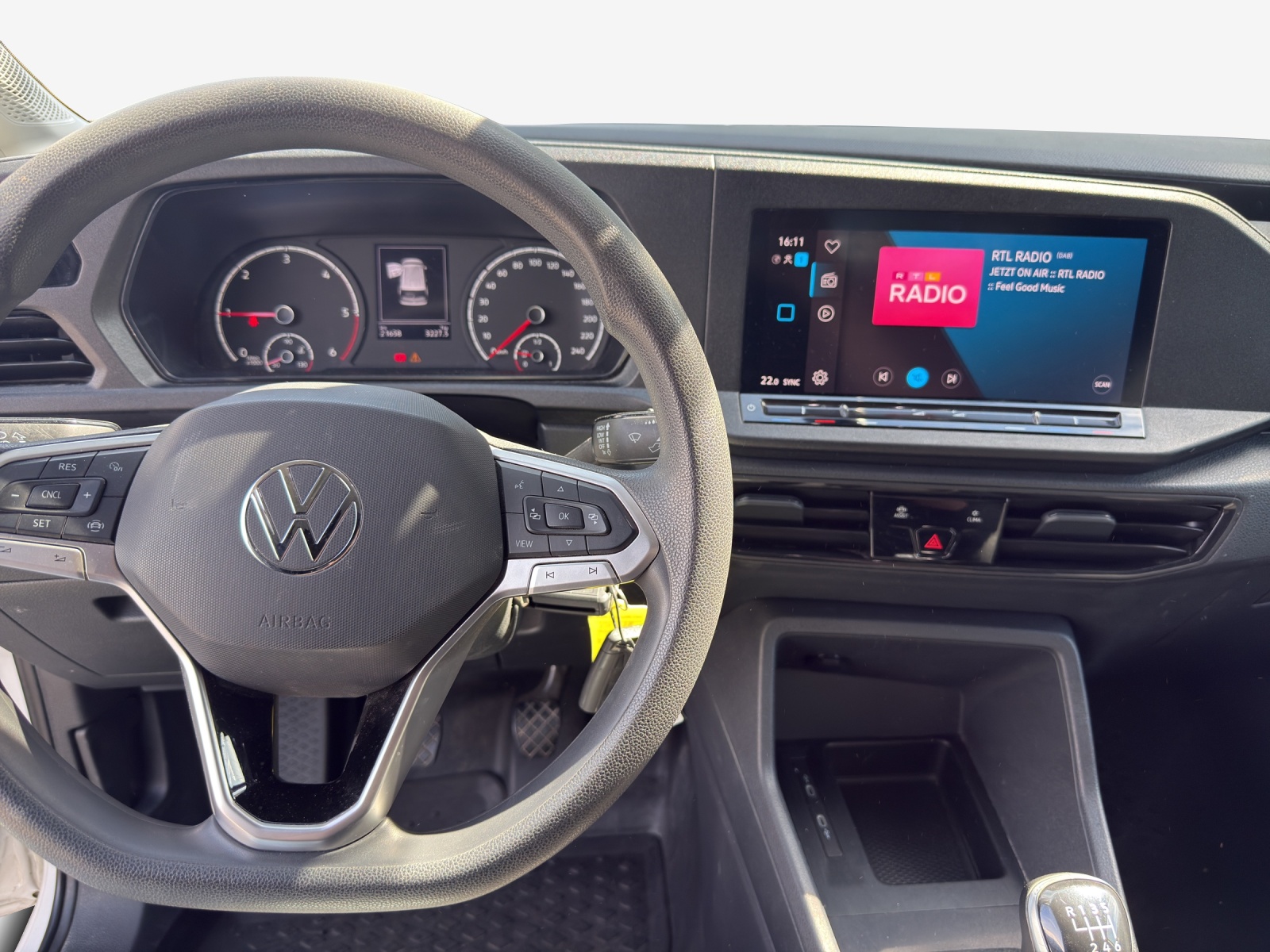 VW Caddy Cargo 2.0TDI Maxi 4Motion-image-8