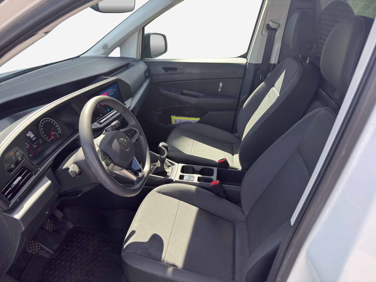 VW Caddy Cargo 2.0TDI Maxi 4Motion-image-7