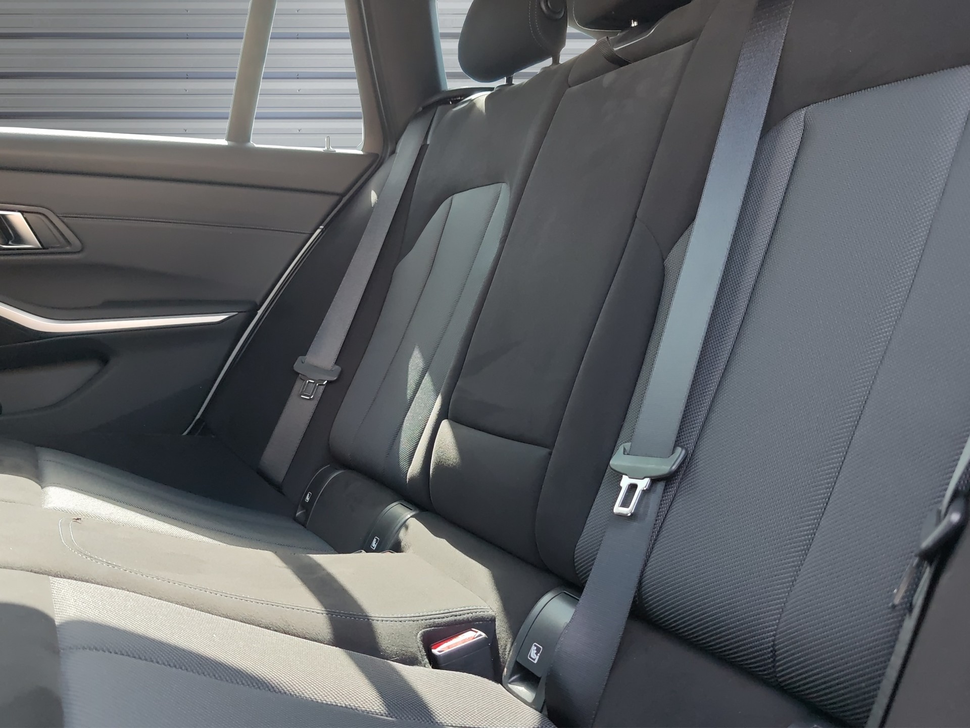 BMW 330i Touring xDrive Steptronic M Sport-image-9