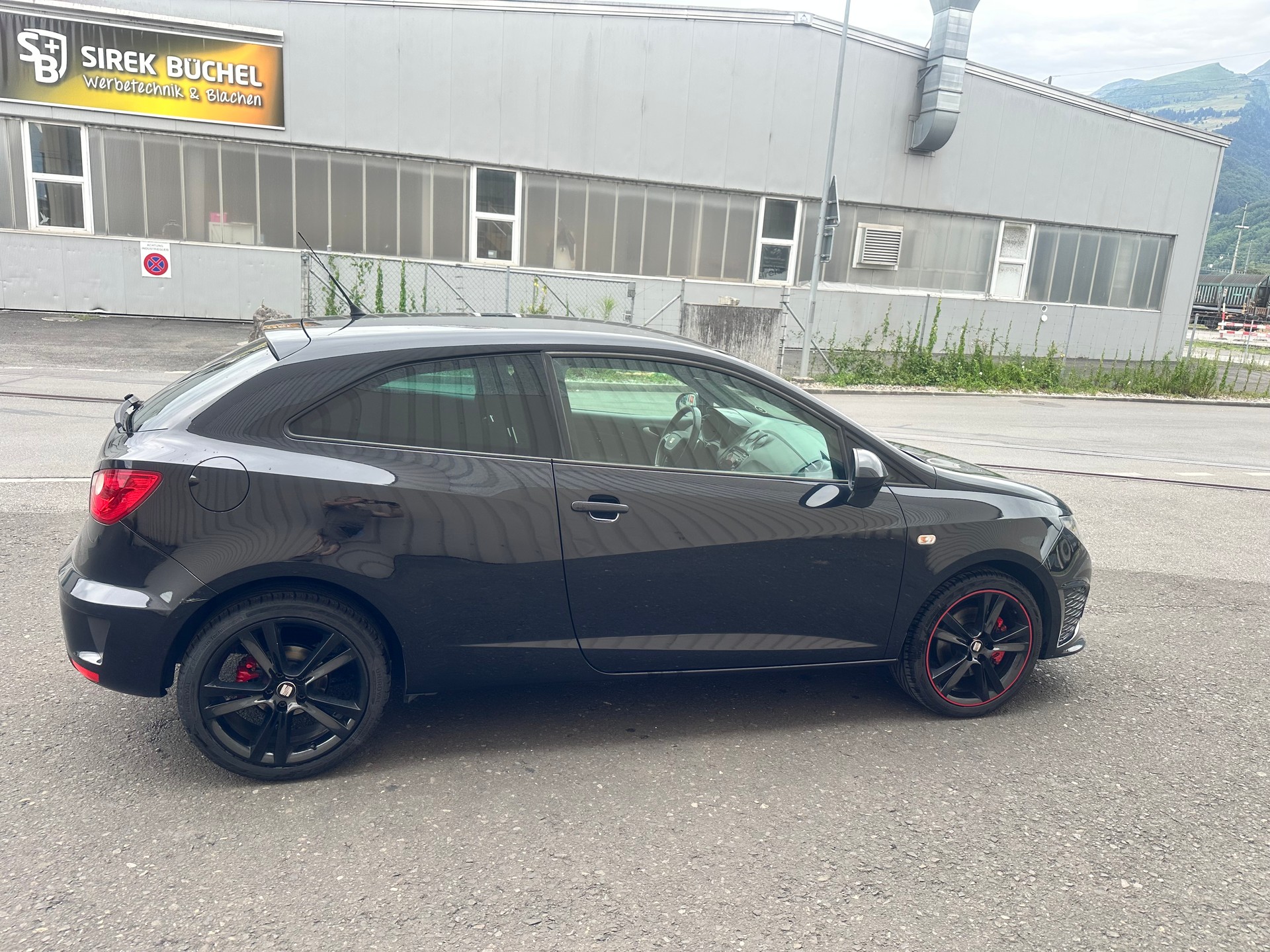 SEAT Ibiza SC 1.4 TSI Cupra R-Evolution DSG-image-9