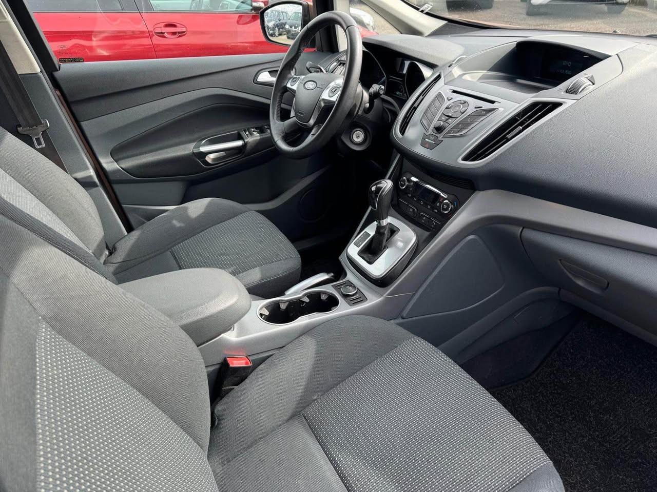 FORD Grand C-Max 2.0 TDCi Titanium PowerShift-image-7