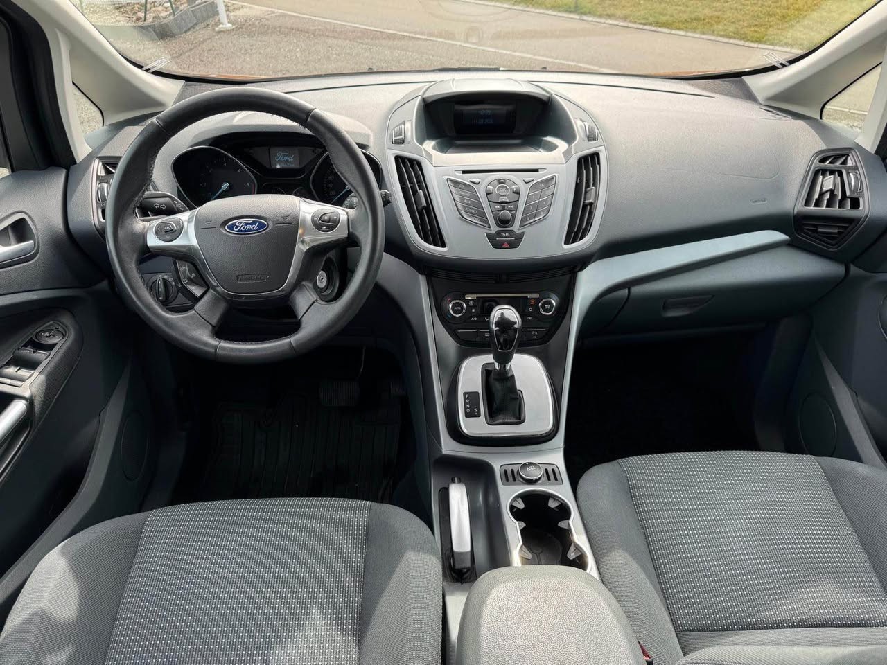 FORD Grand C-Max 2.0 TDCi Titanium PowerShift-image-6