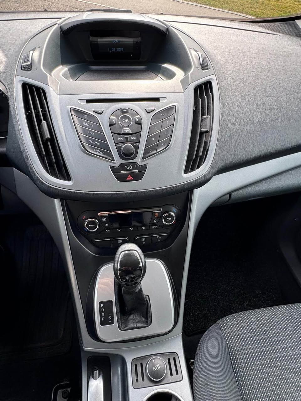 FORD Grand C-Max 2.0 TDCi Titanium PowerShift-image-9